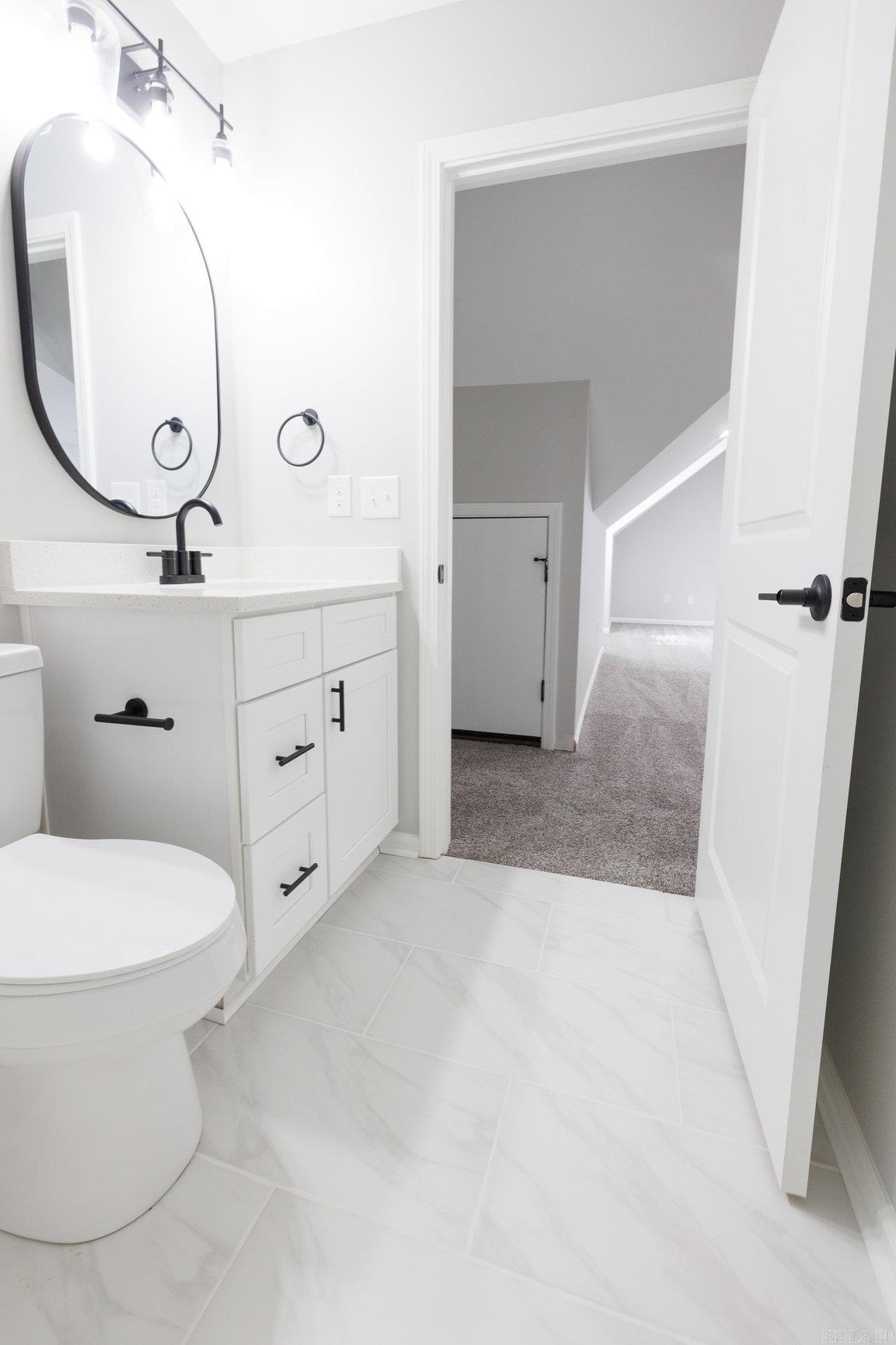 Hawks Point - Residential