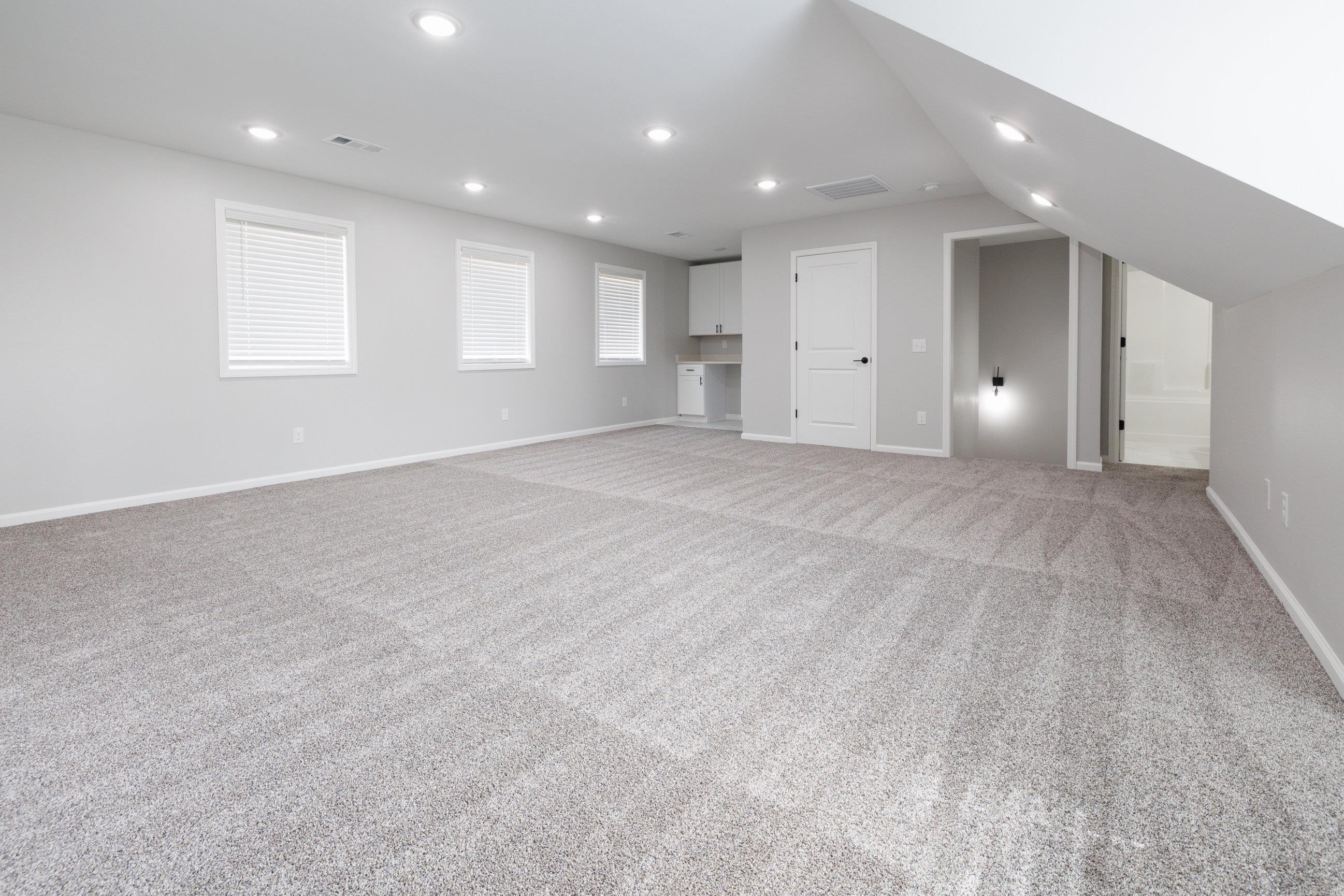 Hawks Point - Residential