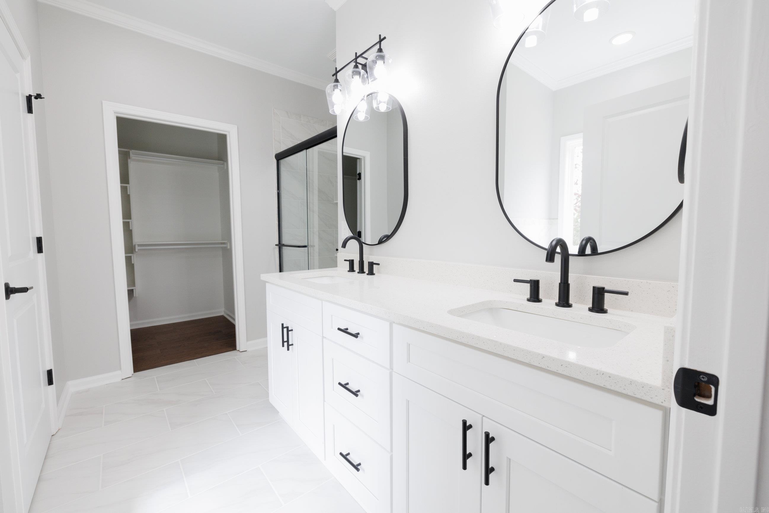 Hawks Point - Residential