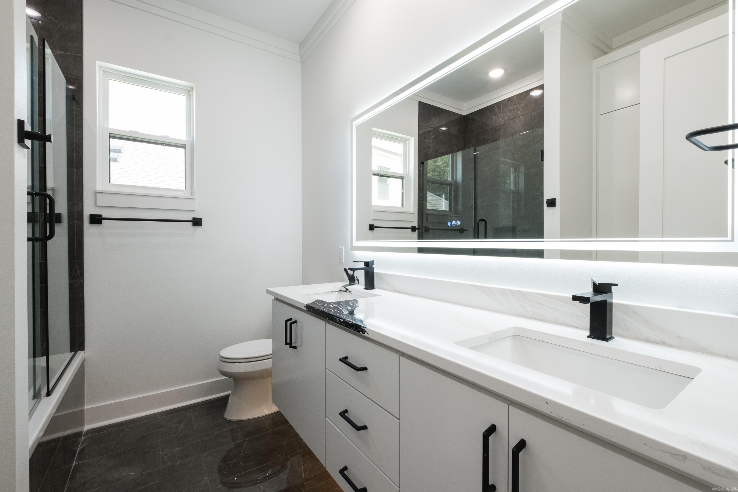 CHENAL VALLEY ABINGTON COURT - Residential