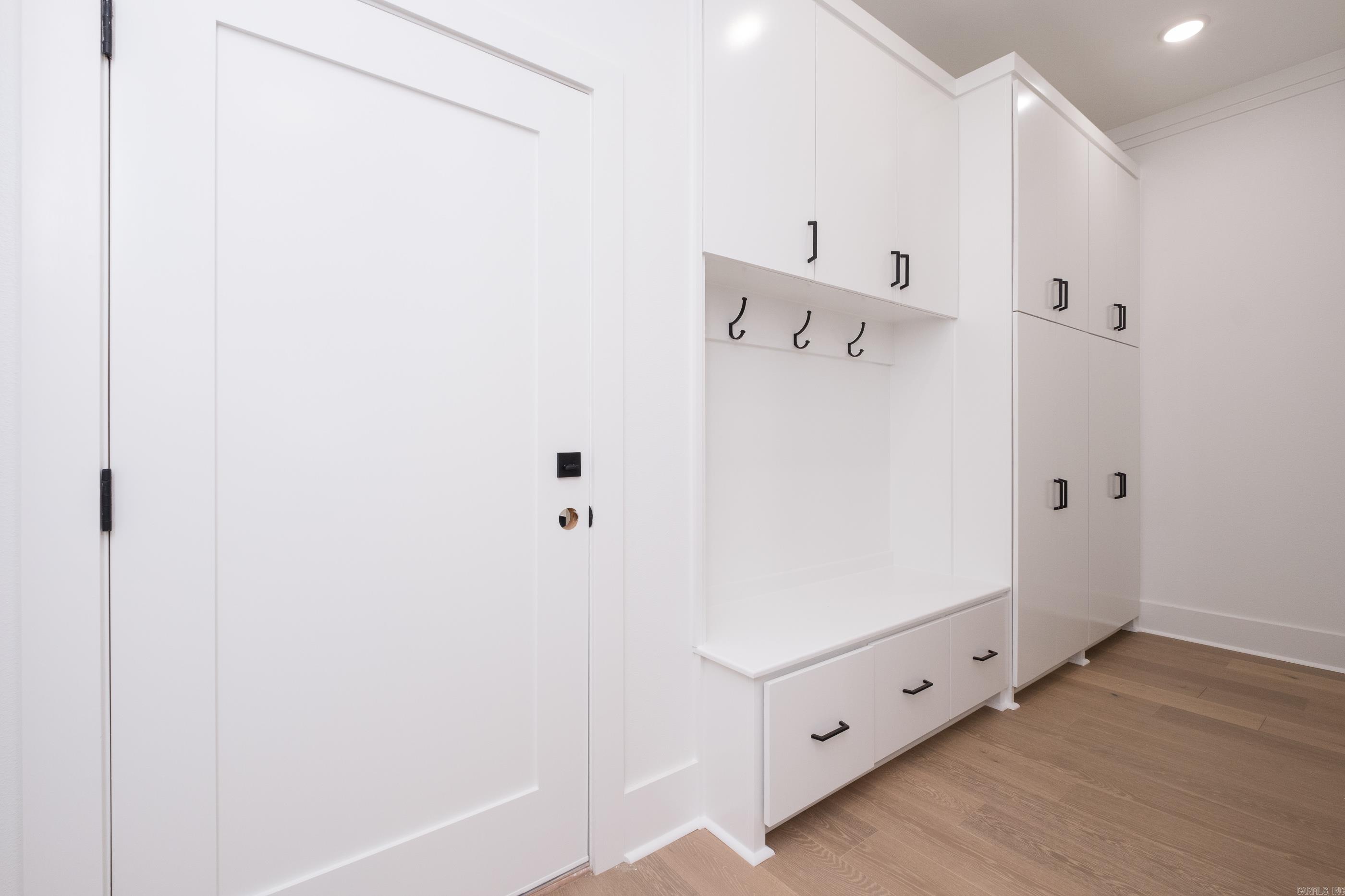 CHENAL VALLEY ABINGTON COURT - Residential