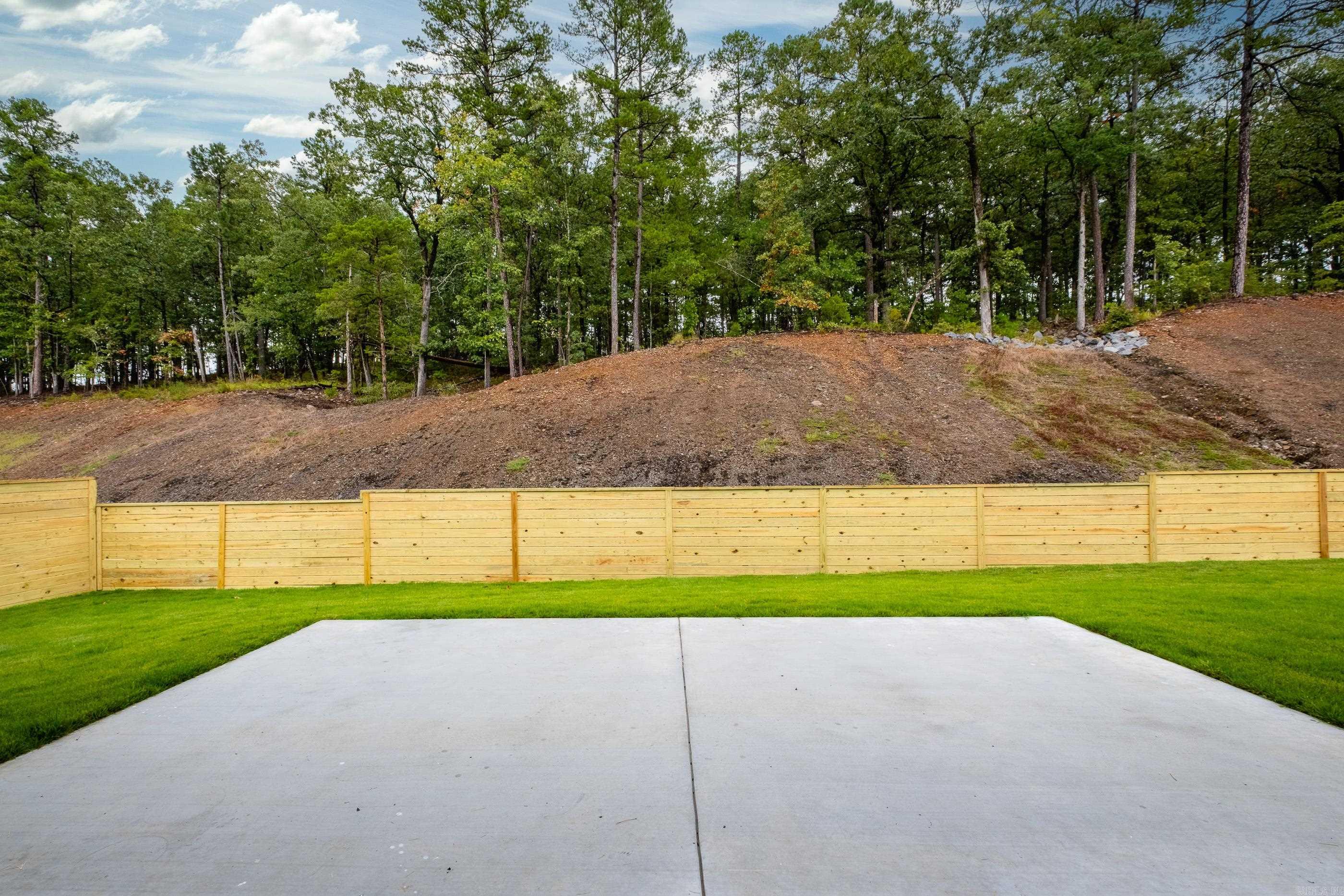 CHENAL VALLEY ABINGTON COURT - Residential