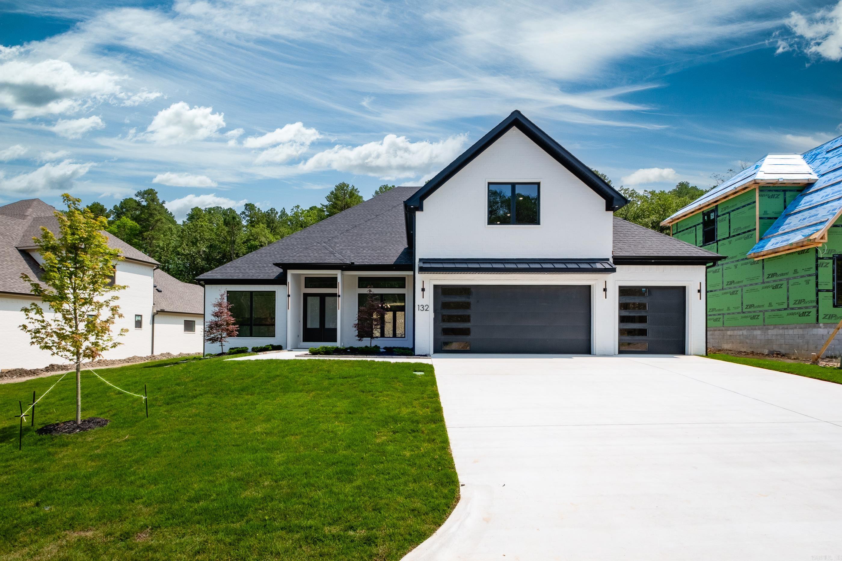 CHENAL VALLEY ABINGTON COURT - Residential