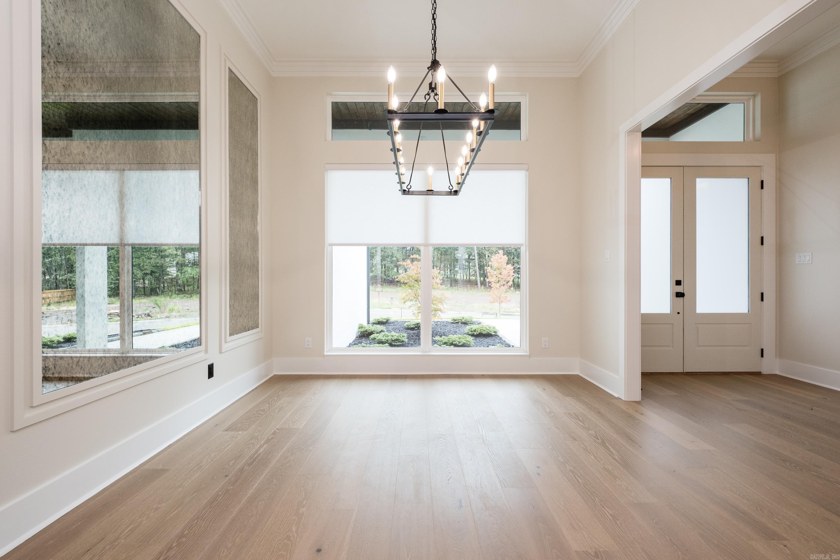 CHENAL VALLEY ABINGTON COURT - Residential