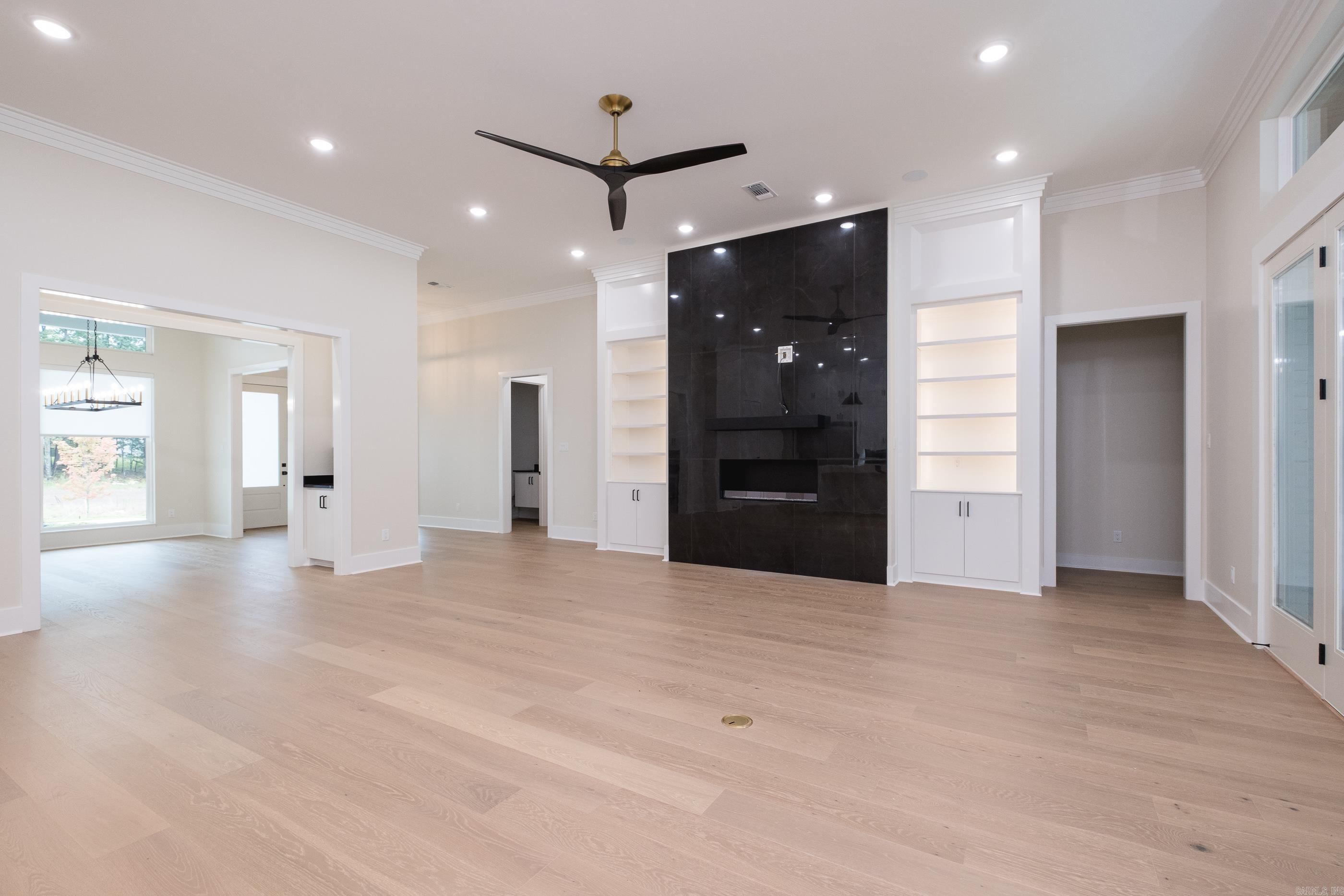 CHENAL VALLEY ABINGTON COURT - Residential