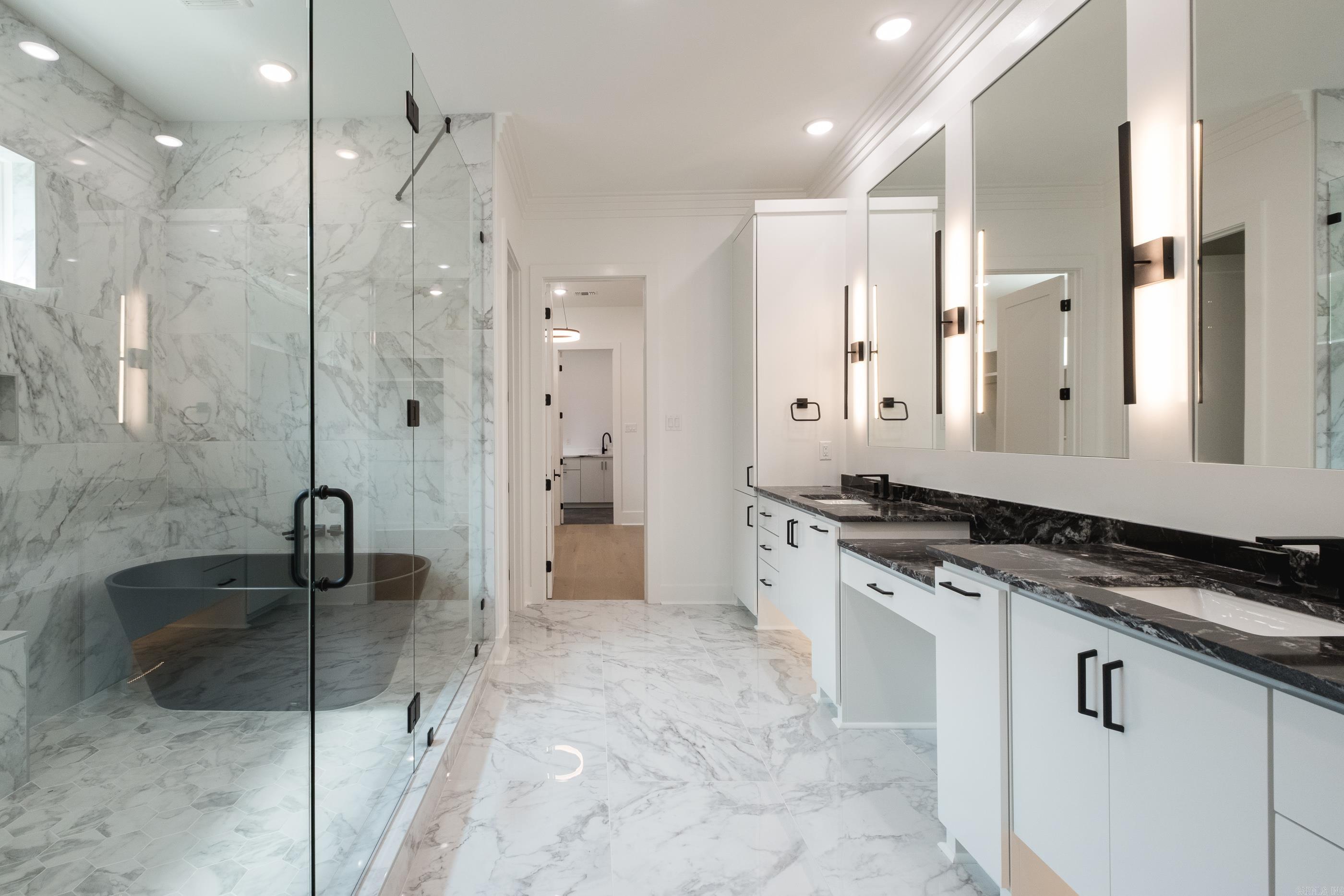 CHENAL VALLEY ABINGTON COURT - Residential