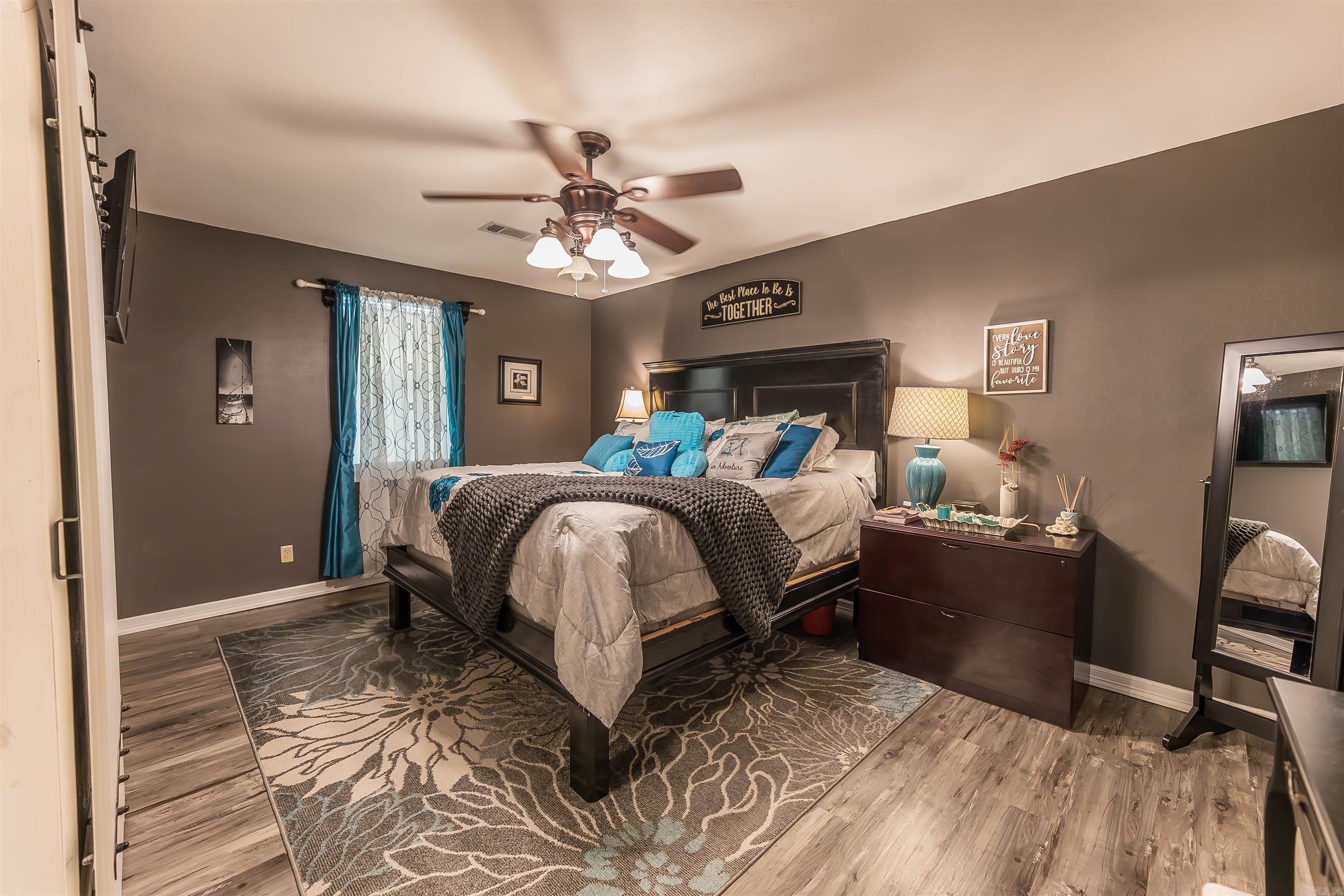 FAIR OAKS - Residential