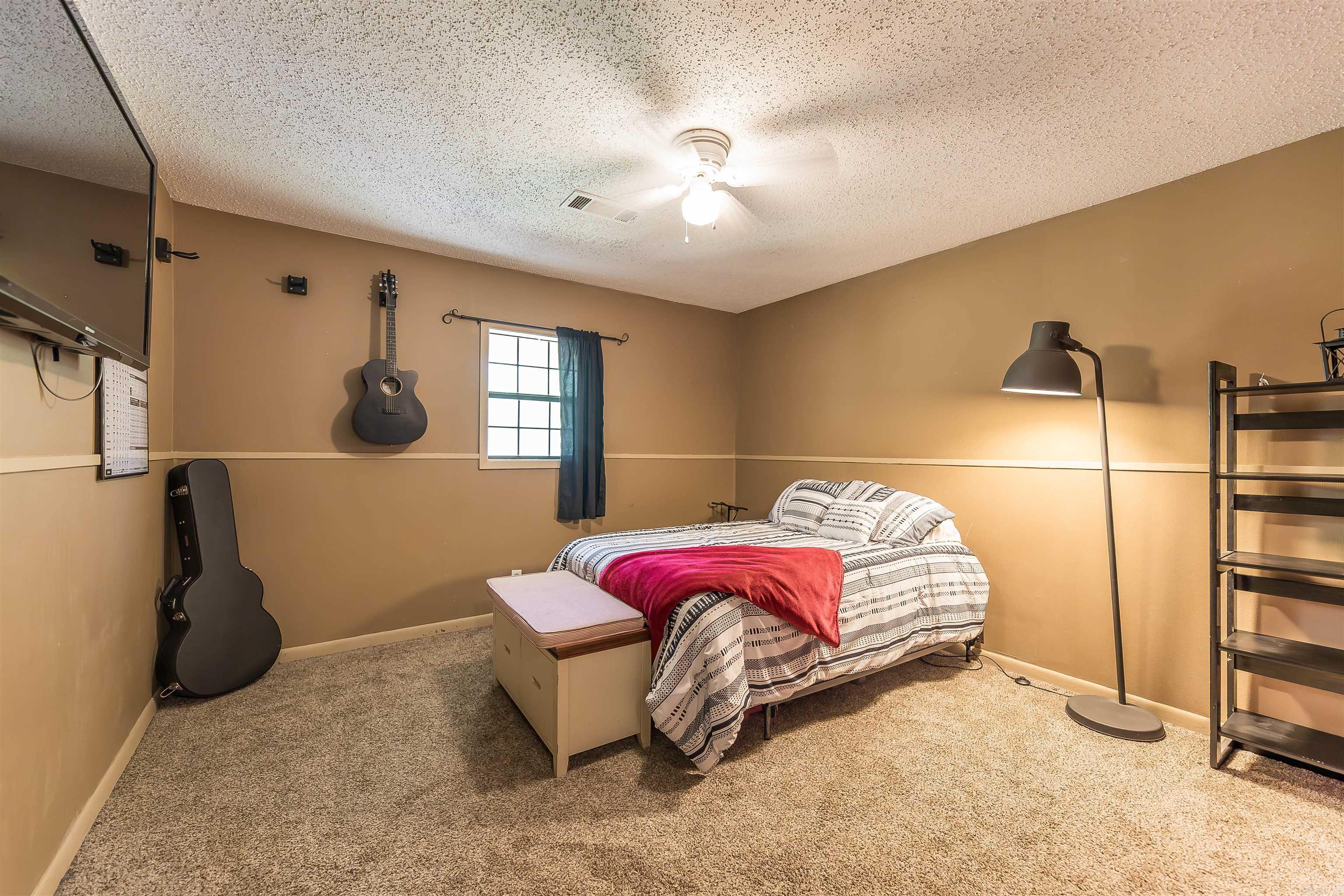 FAIR OAKS - Residential