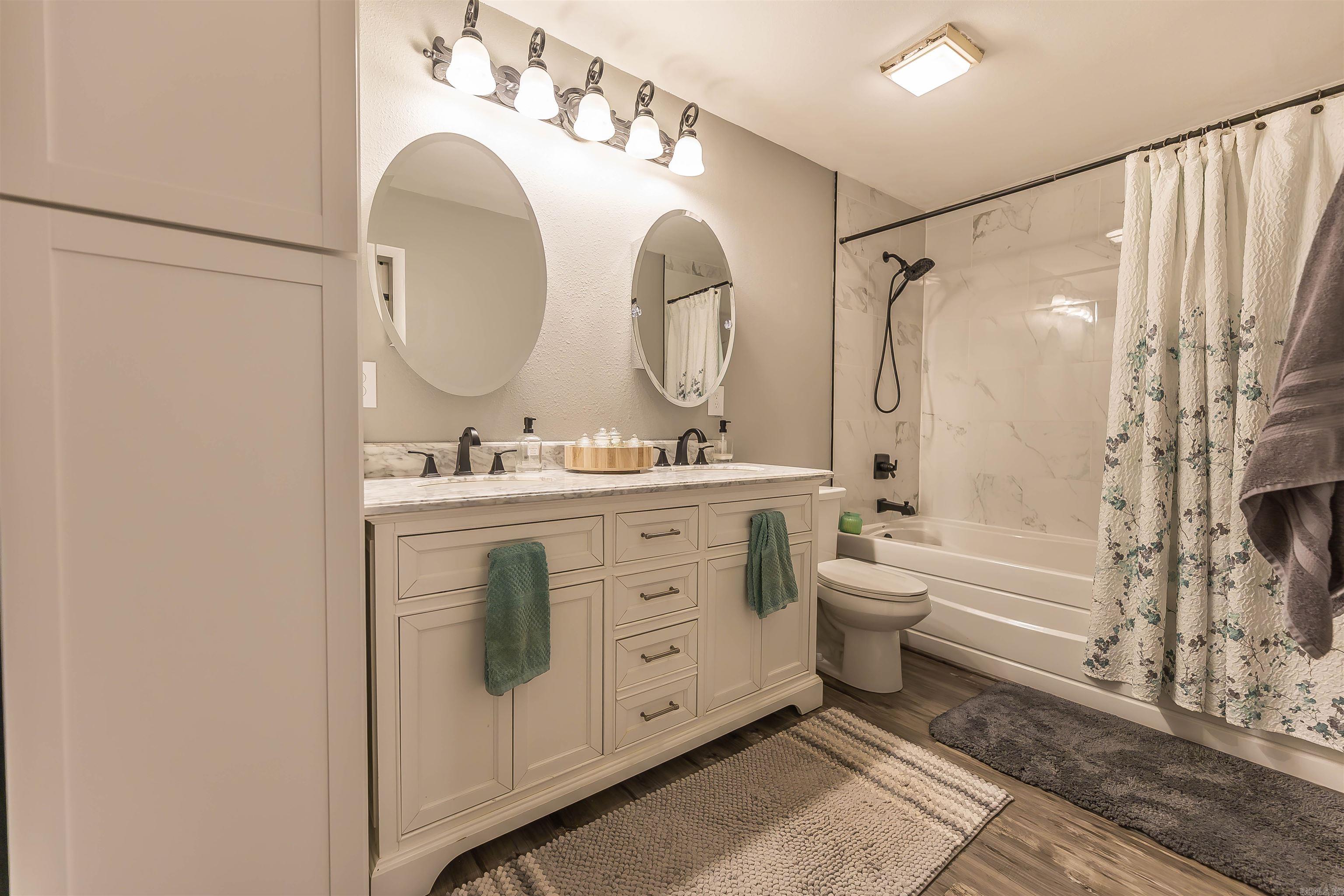 FAIR OAKS - Residential