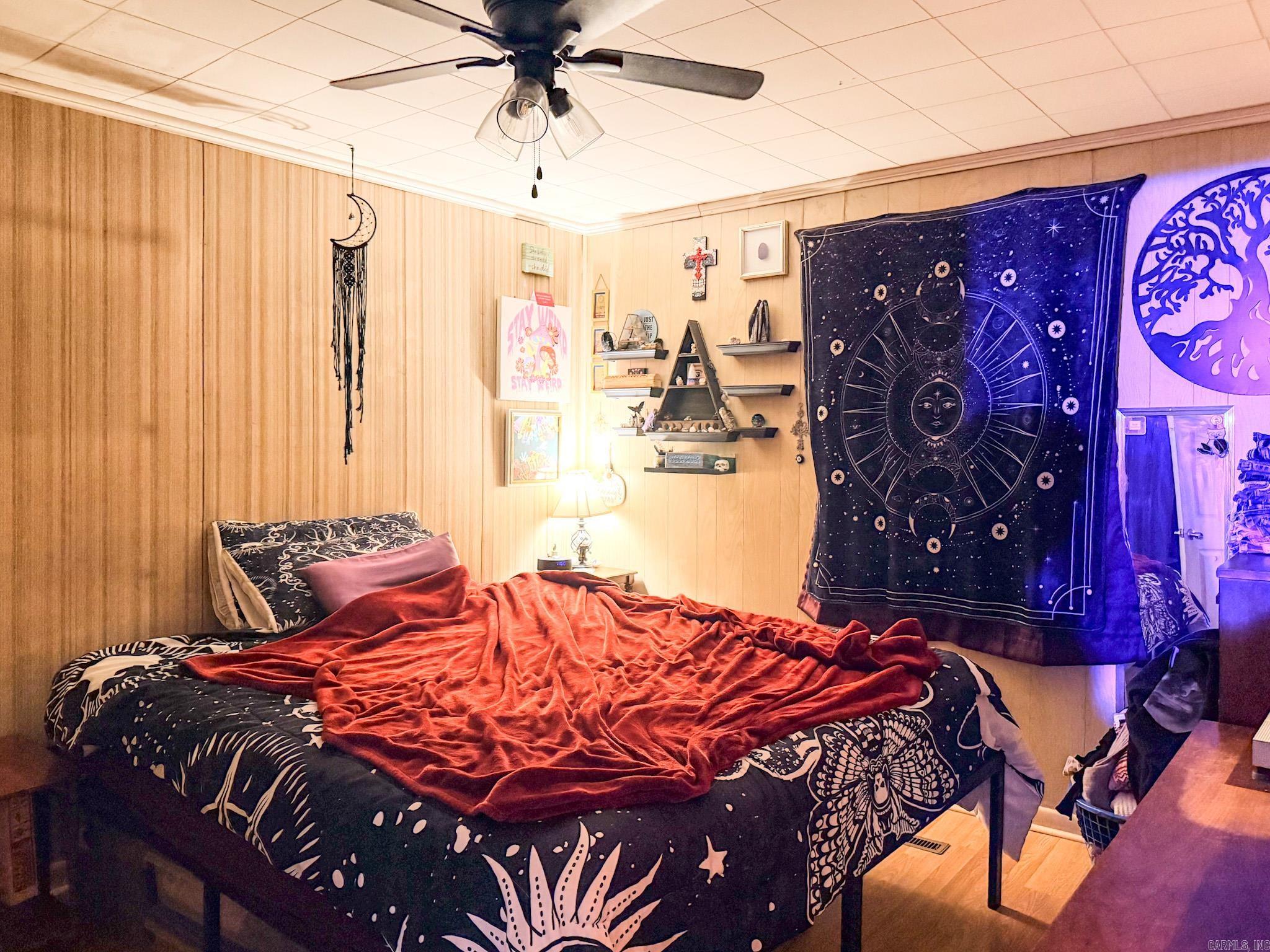 EASTWOOD - Residential