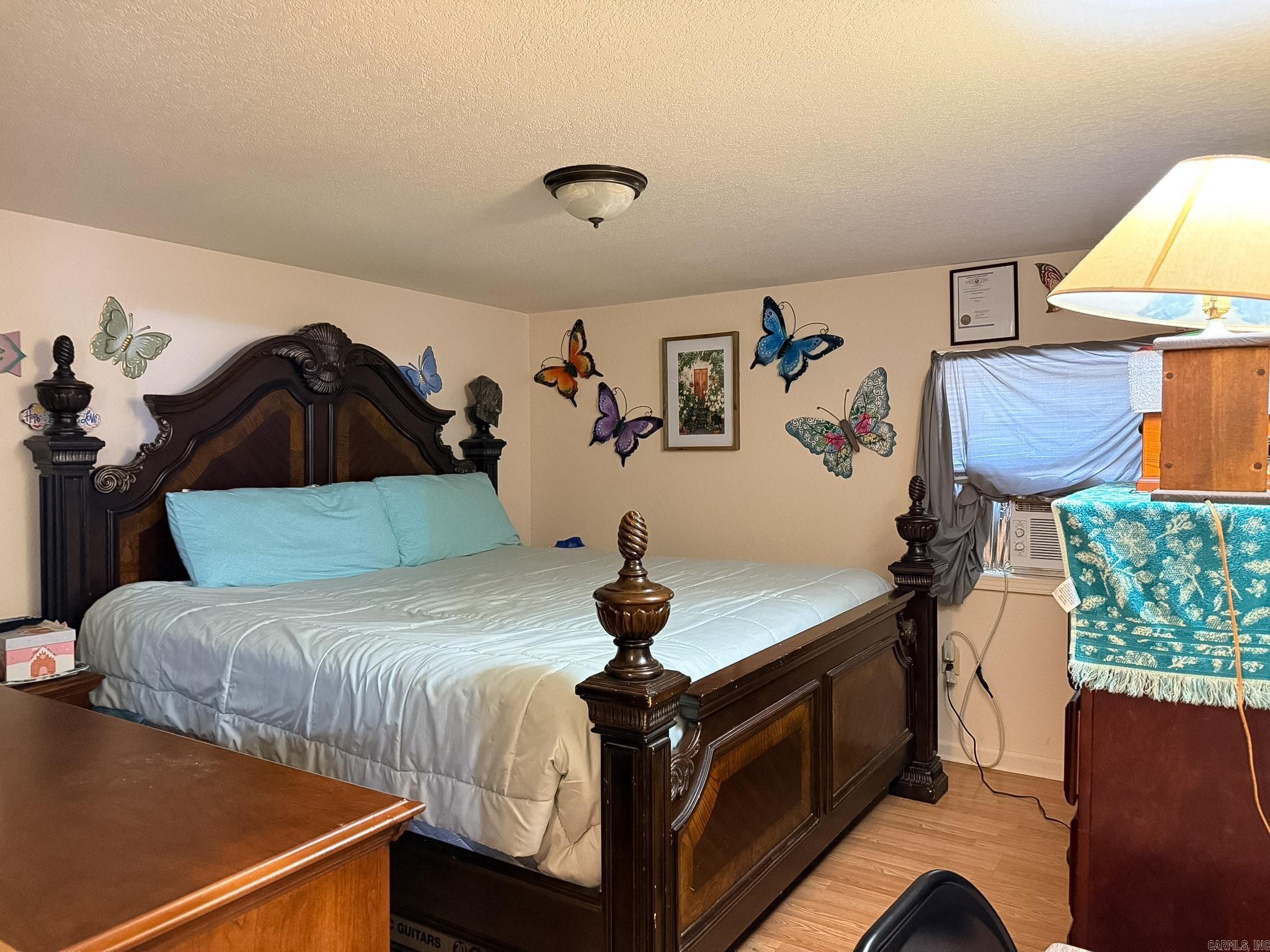 EASTWOOD - Residential