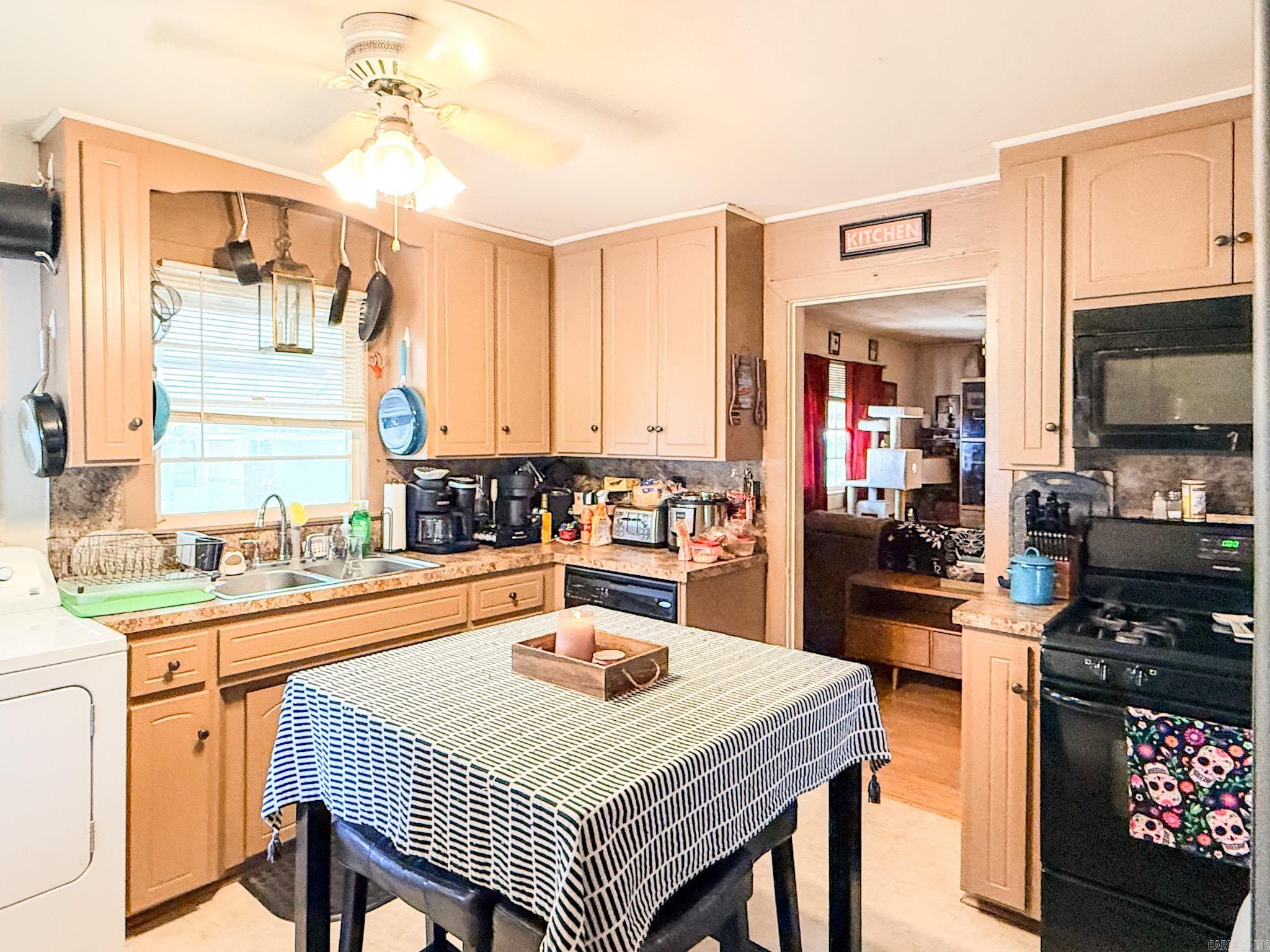 EASTWOOD - Residential