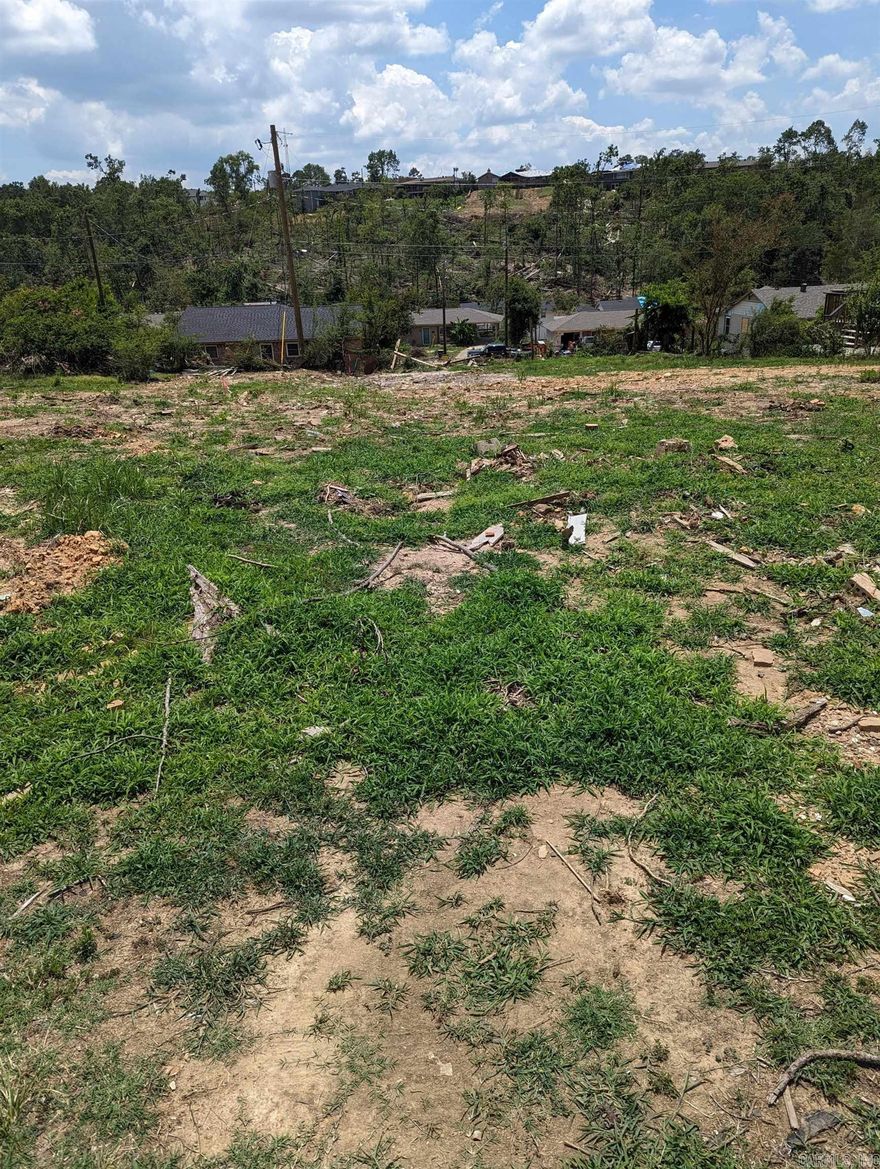Great Kingwood lot available to build your dream home. Previous structure damaged by tornado (3/31/23). Lot has been cleared and is ready for new construction.