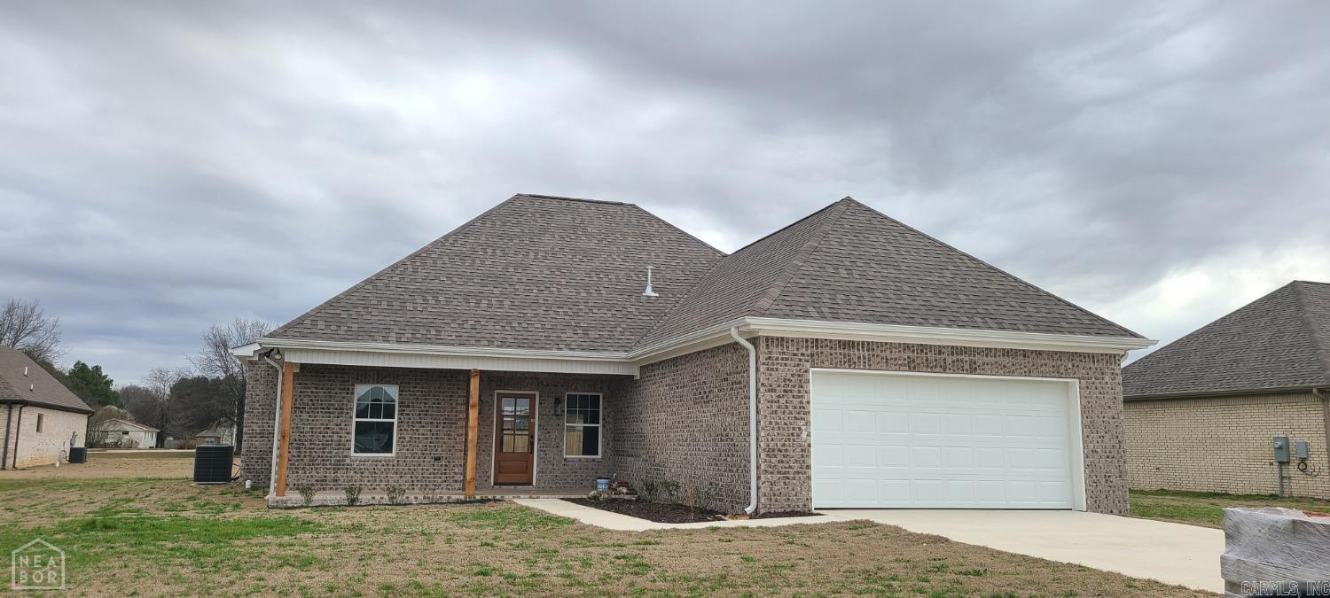 HOLDEN'S - Residential