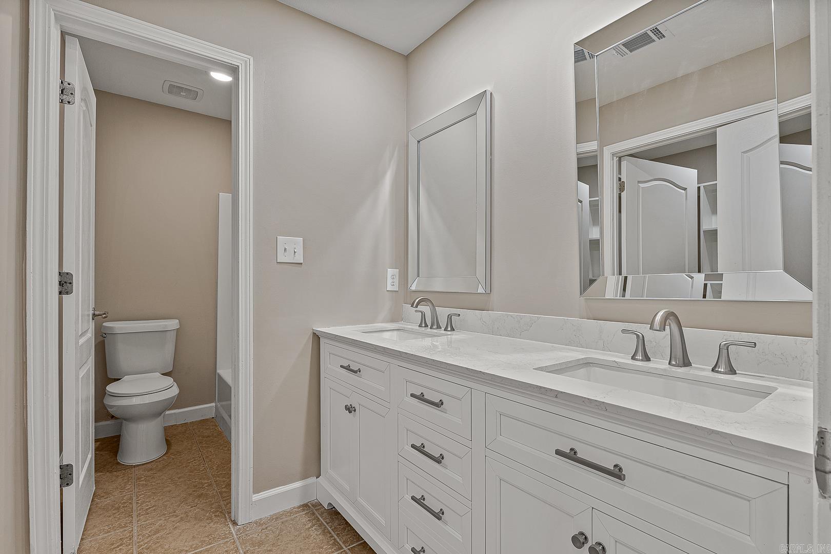 Len-Ford Village - Residential