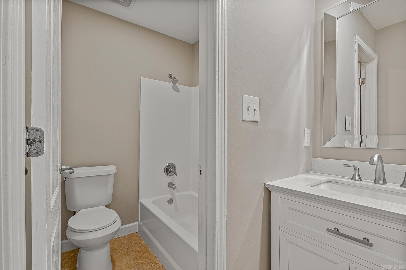 Len-Ford Village - Residential