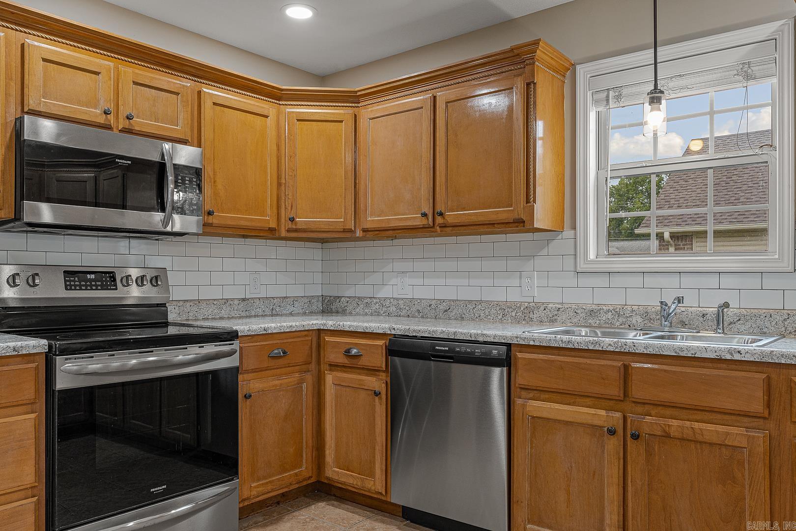 Len-Ford Village - Residential