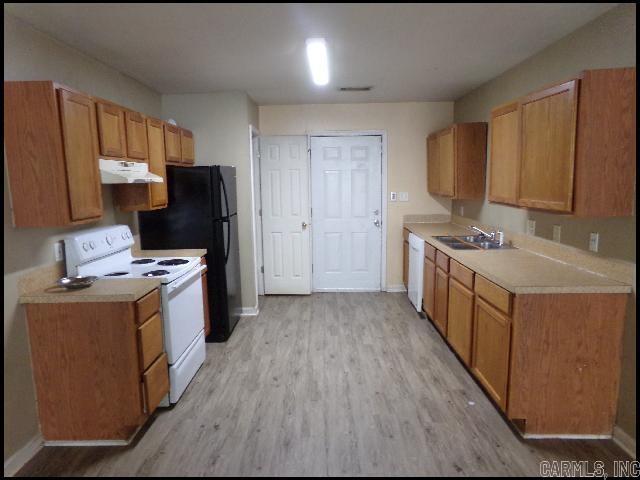 Barrow John 10L - Residential Lease