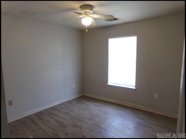 Barrow John 10L - Residential Lease