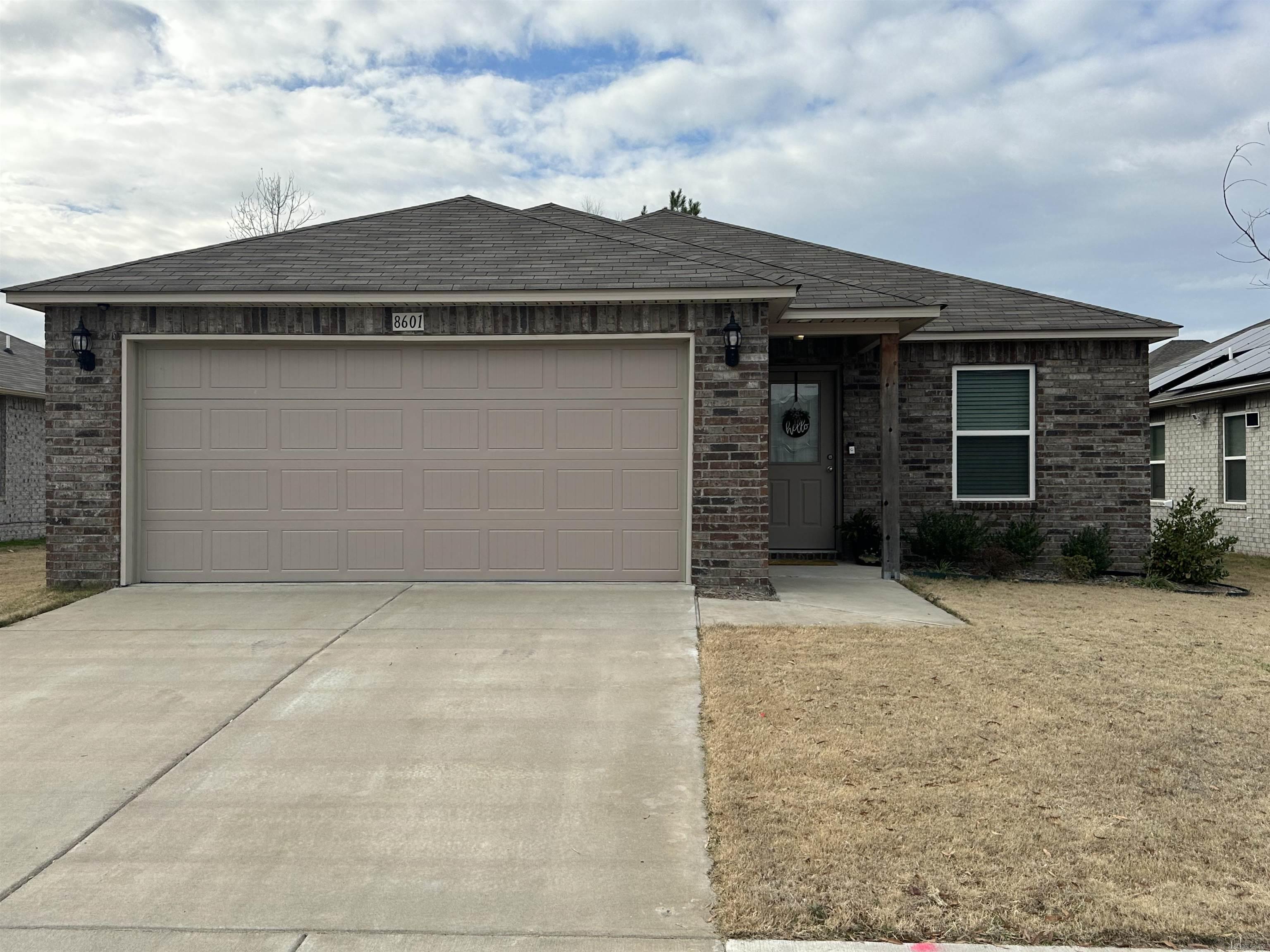 WHITE OAK CROSSING - Residential Lease