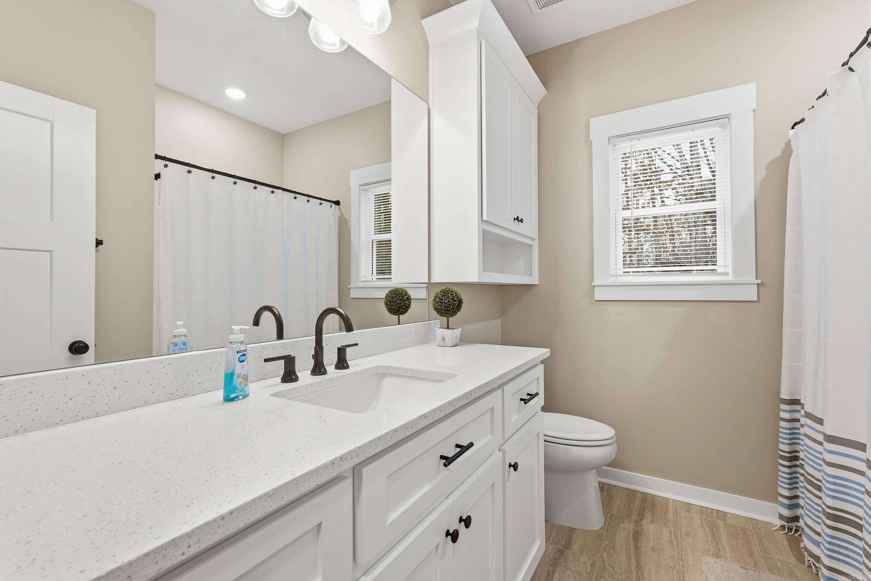 MYSTIC ISLE - Residential