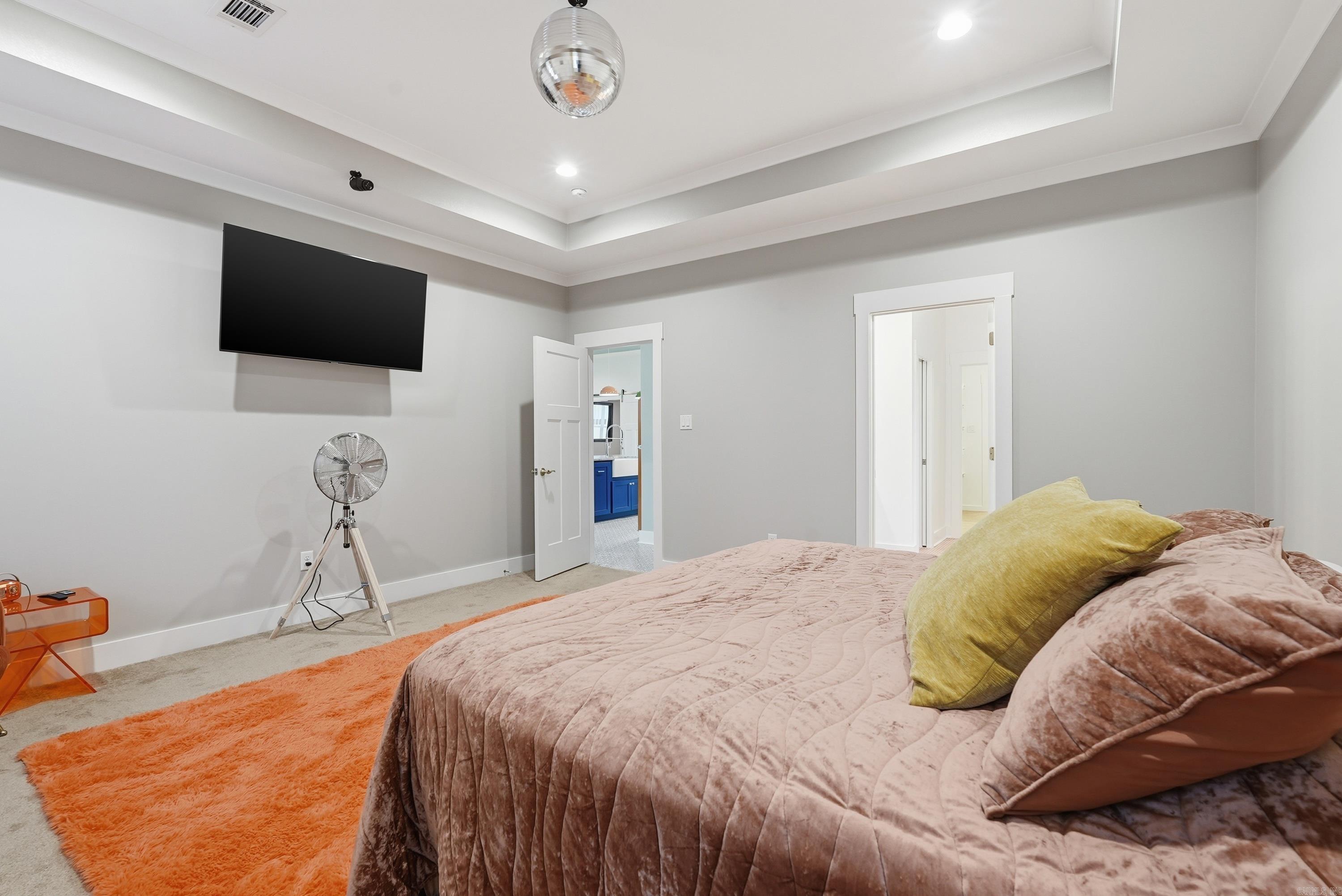 MYSTIC ISLE - Residential