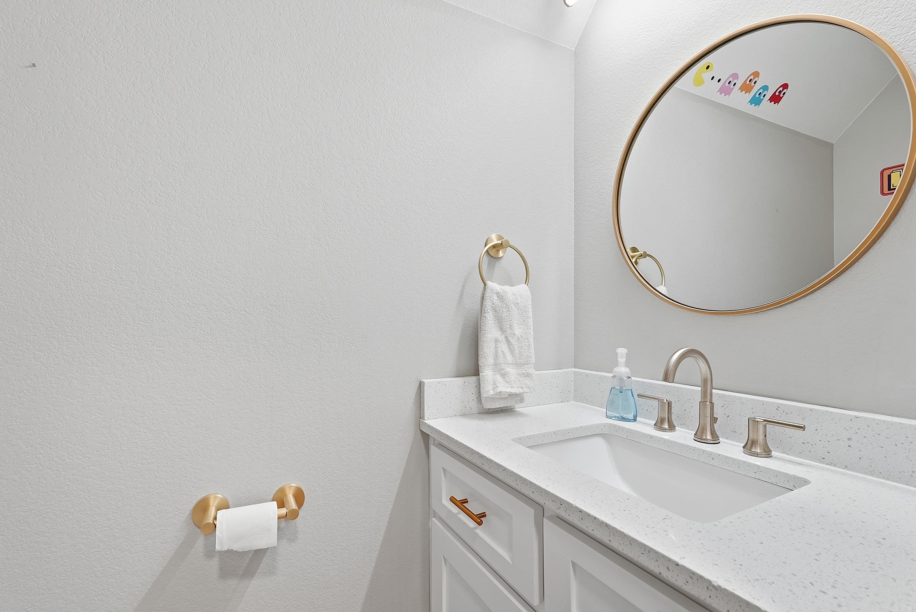 MYSTIC ISLE - Residential