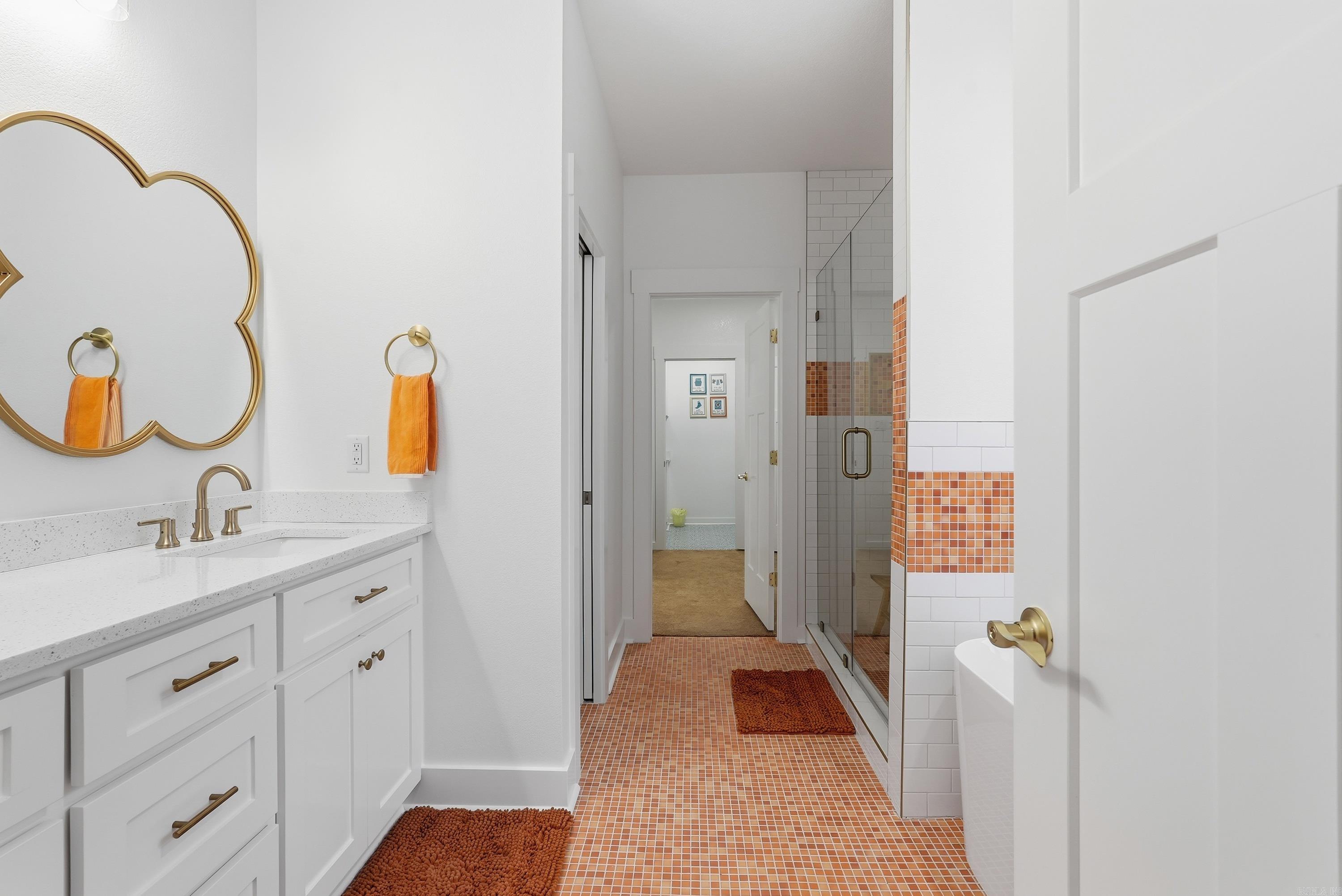 MYSTIC ISLE - Residential