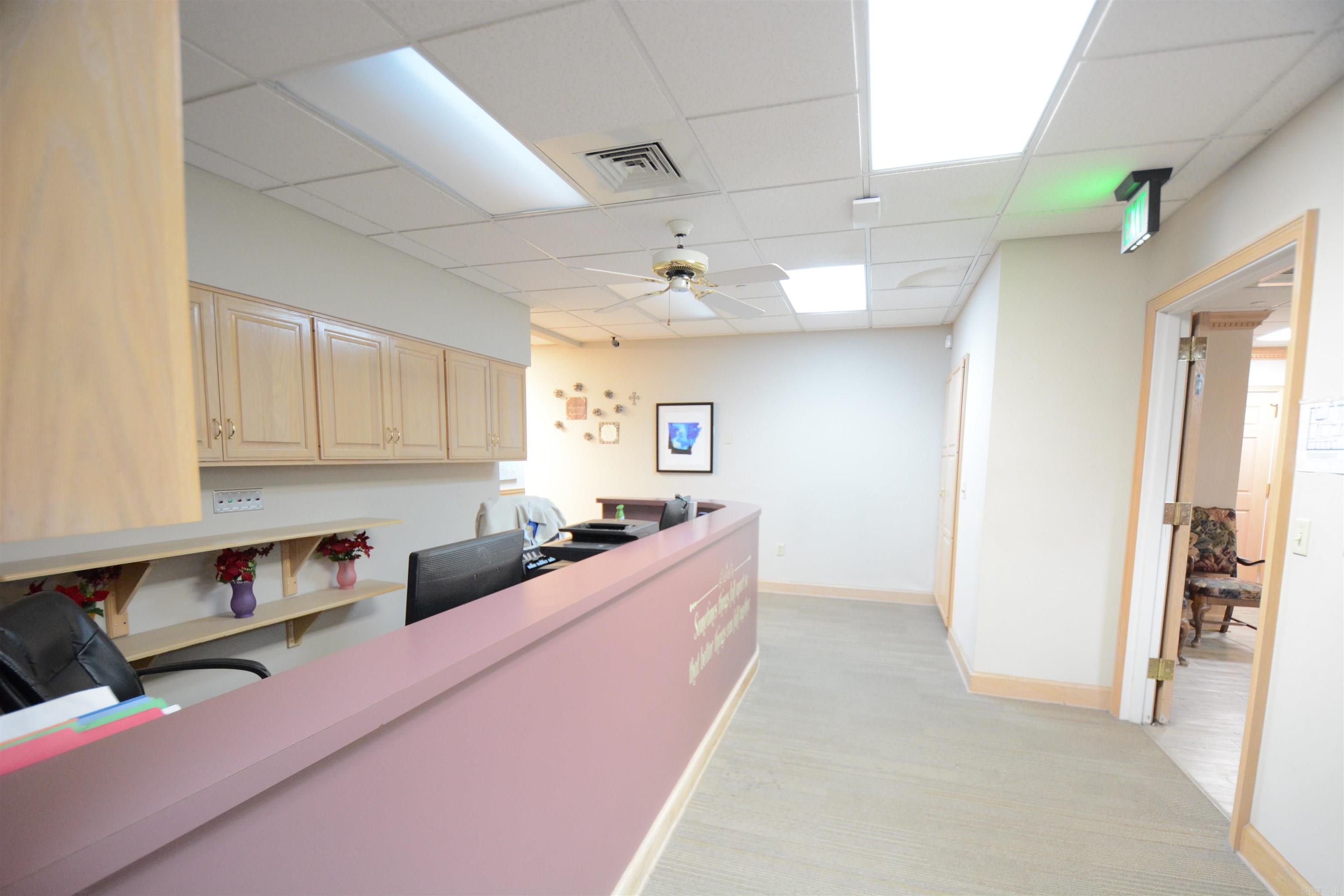 Medical Office Building HPR - Commercial Sale