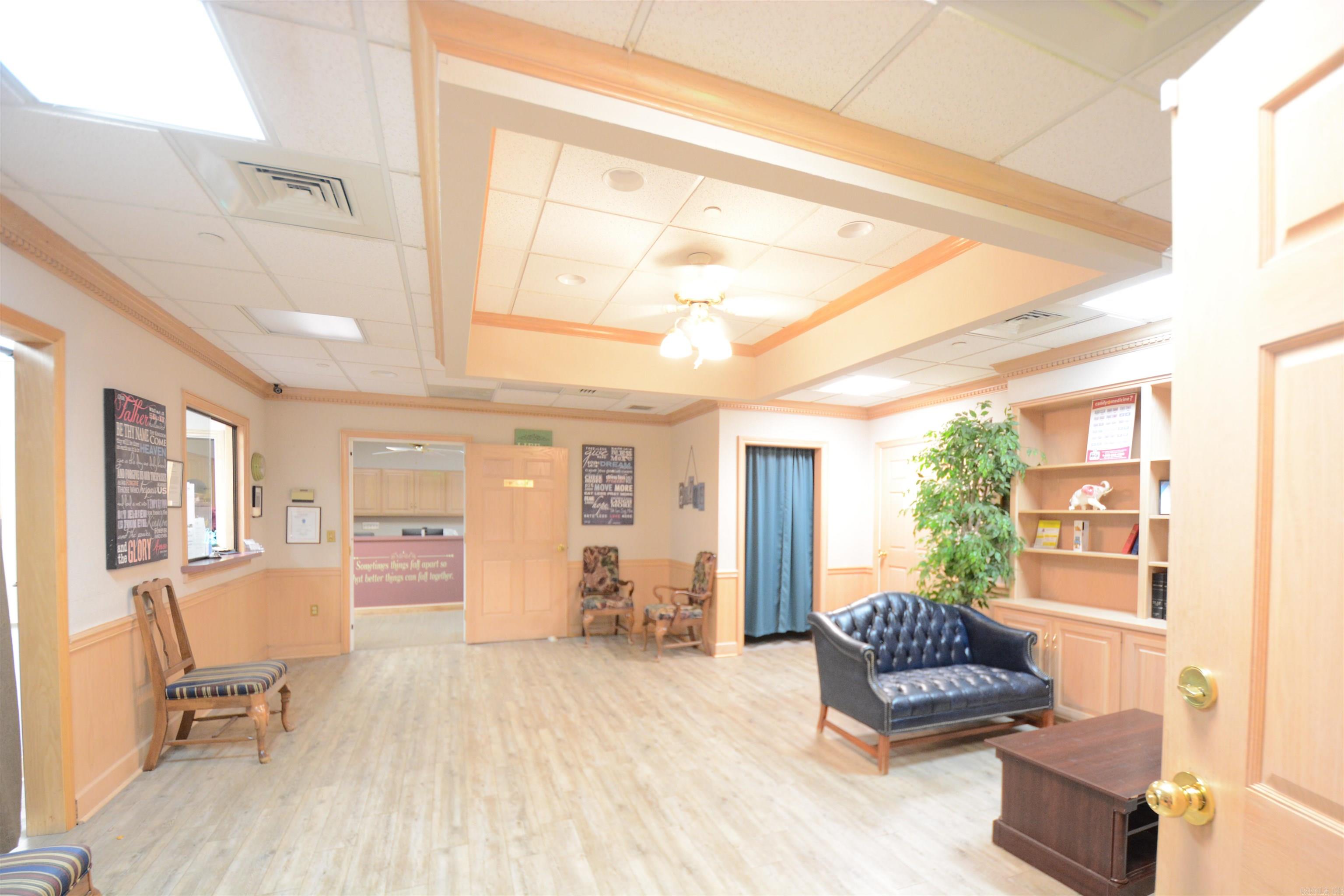 Medical Office Building HPR - Commercial Sale