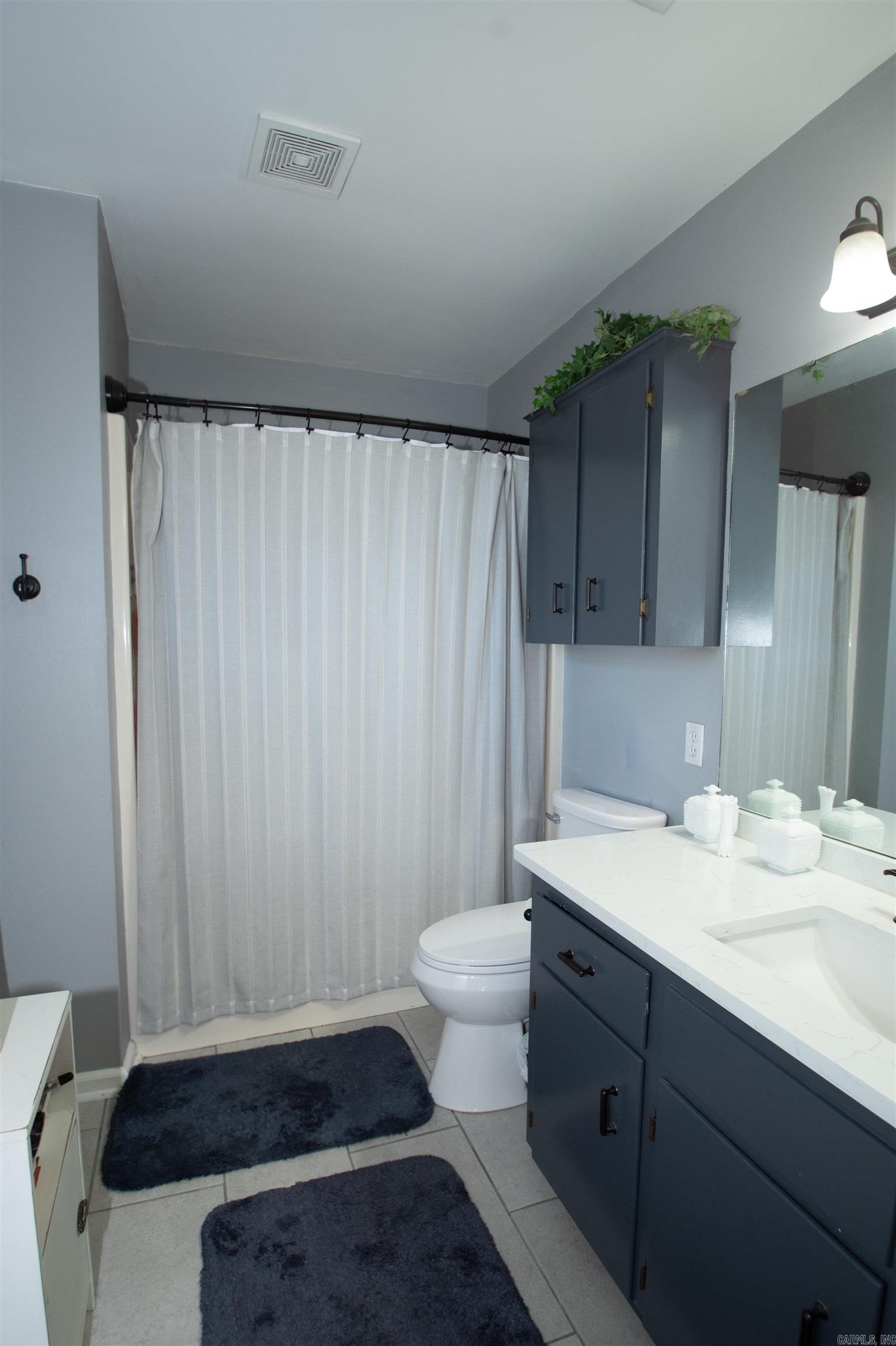 WINDWOOD SOUTH - Residential