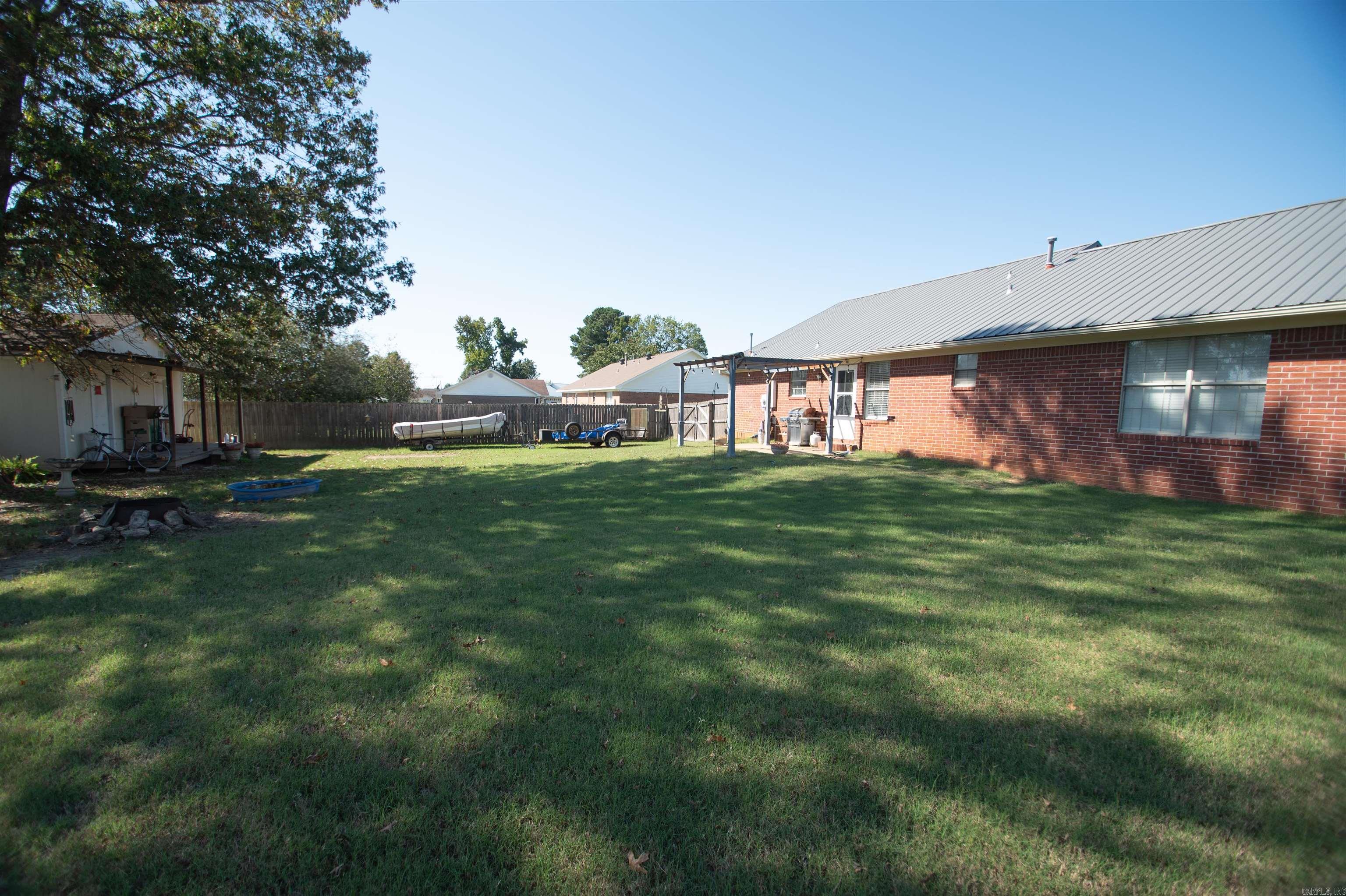 WINDWOOD SOUTH - Residential