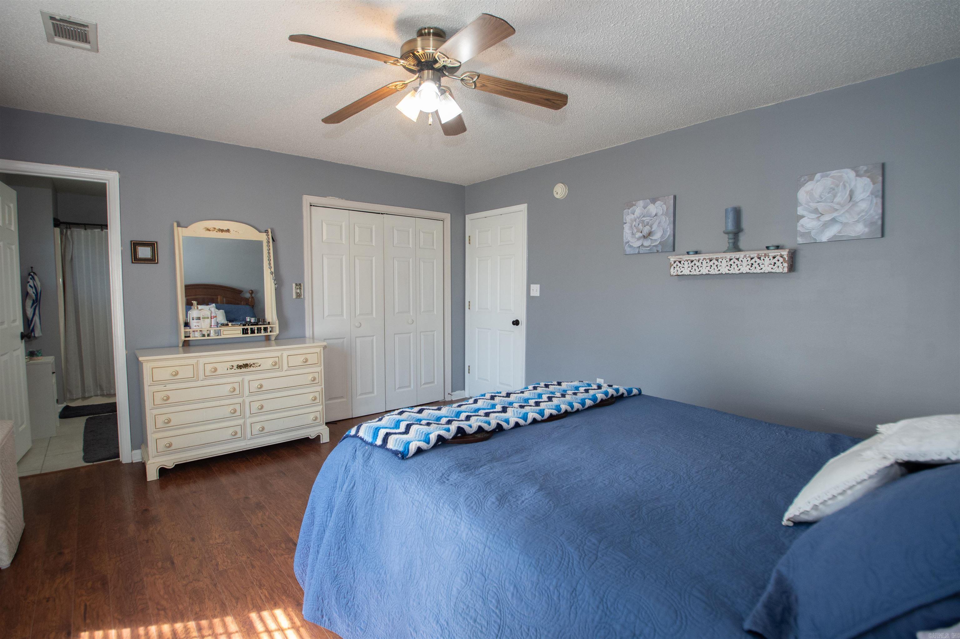 WINDWOOD SOUTH - Residential