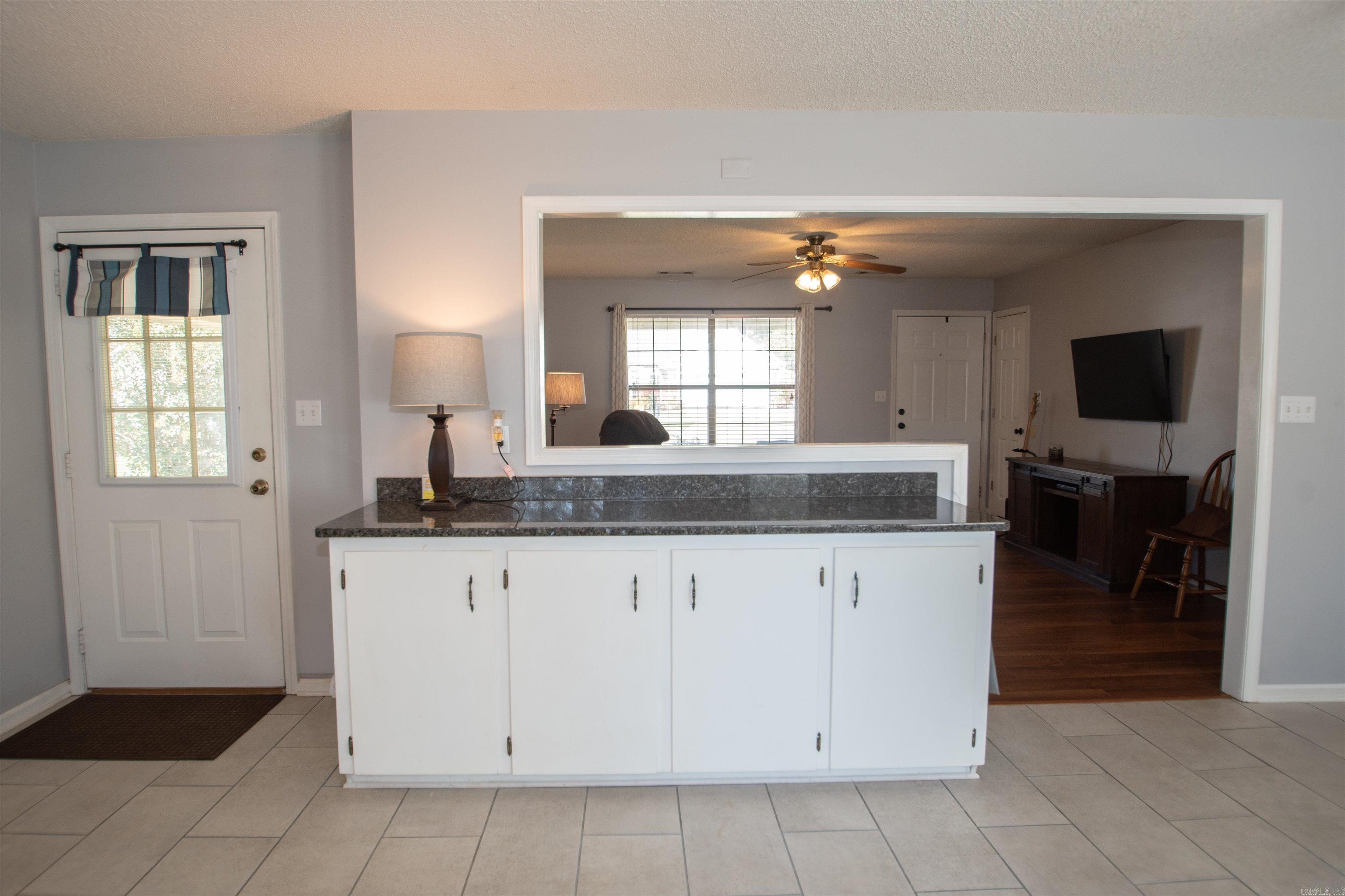 WINDWOOD SOUTH - Residential