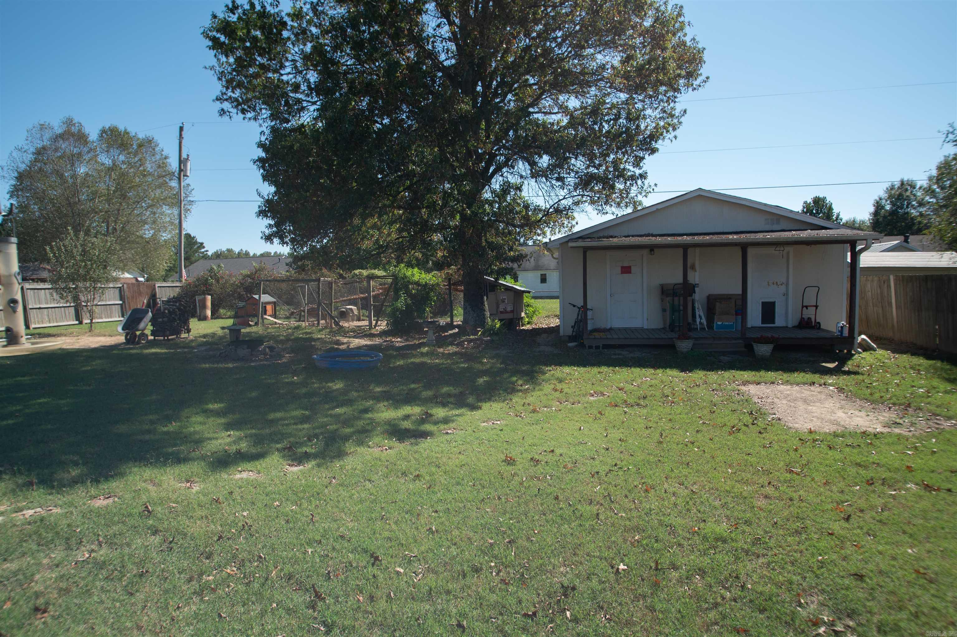 WINDWOOD SOUTH - Residential