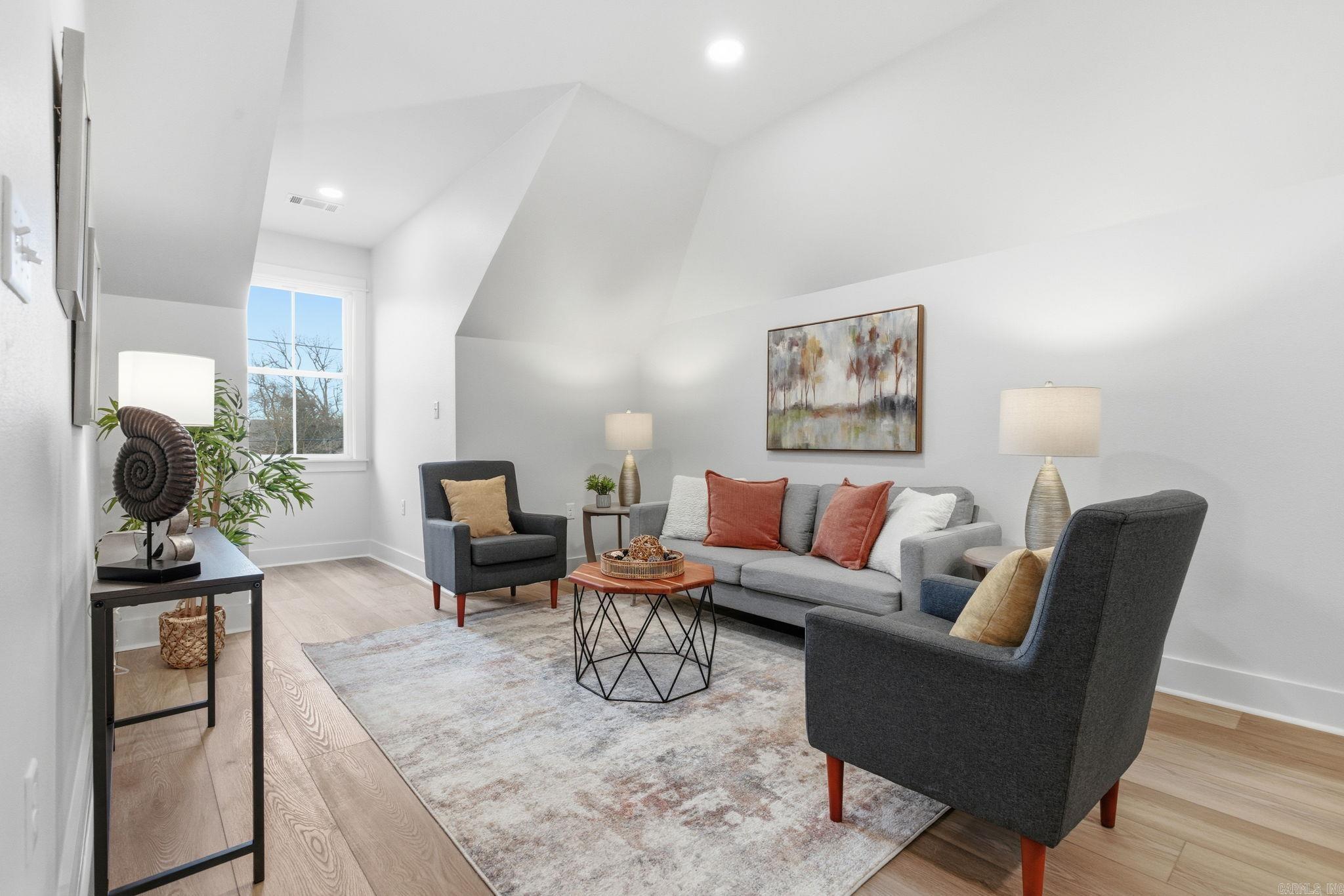 CAMMACK WOODS - Residential