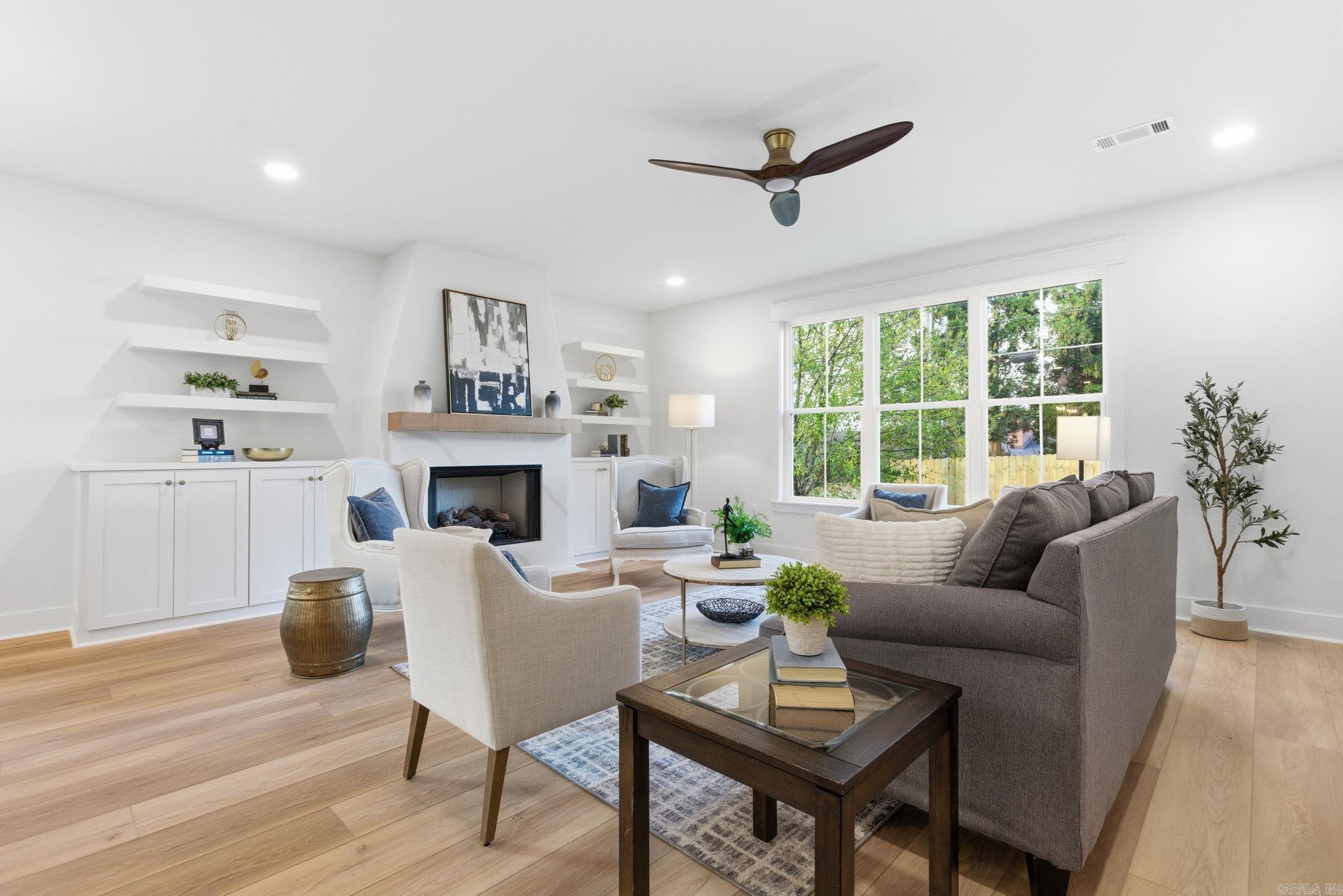 CAMMACK WOODS - Residential