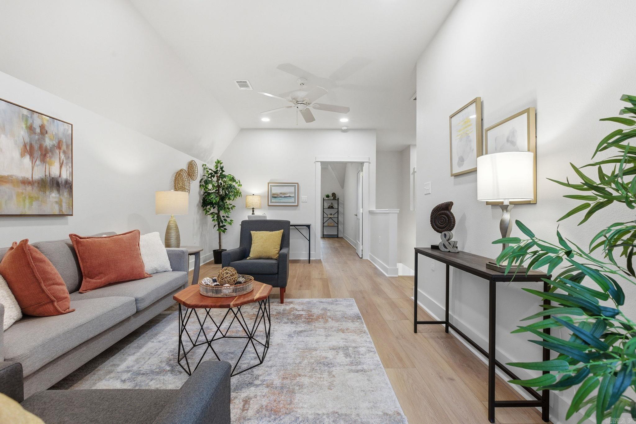 CAMMACK WOODS - Residential