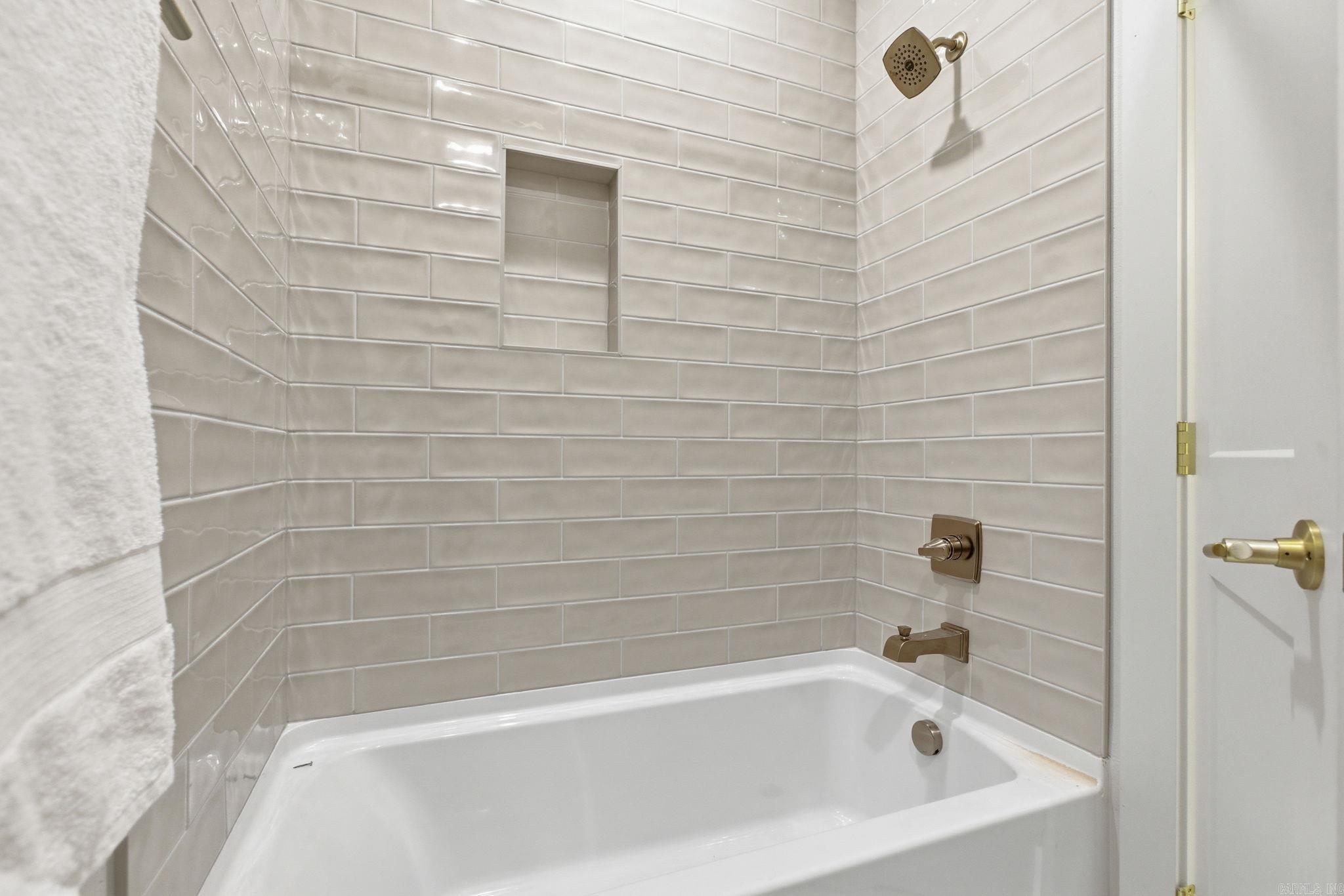 CAMMACK WOODS - Residential