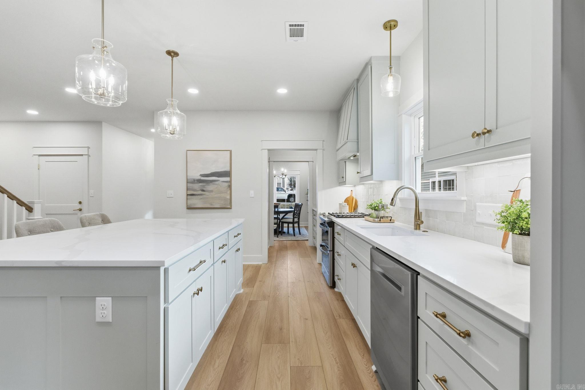 CAMMACK WOODS - Residential