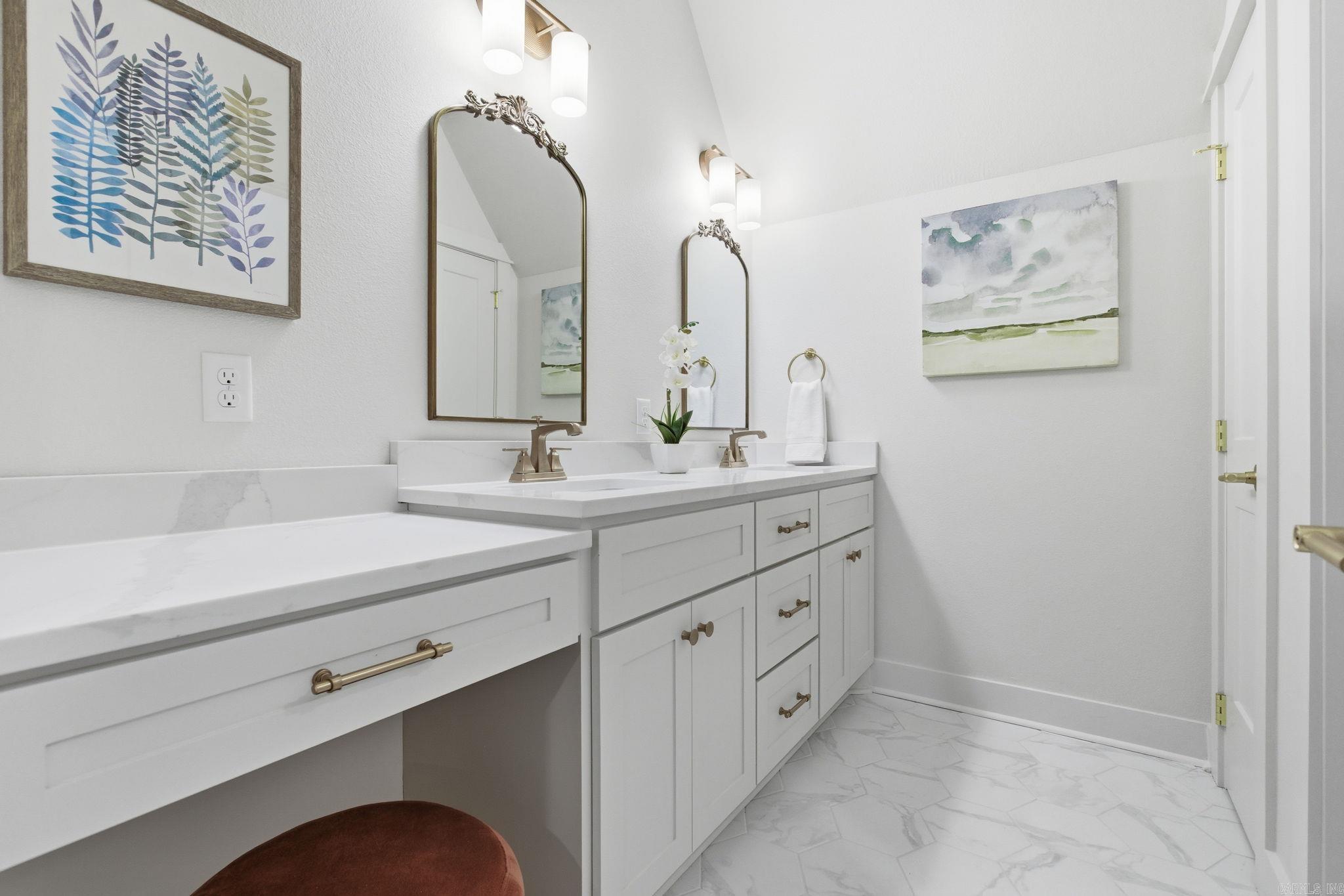 CAMMACK WOODS - Residential