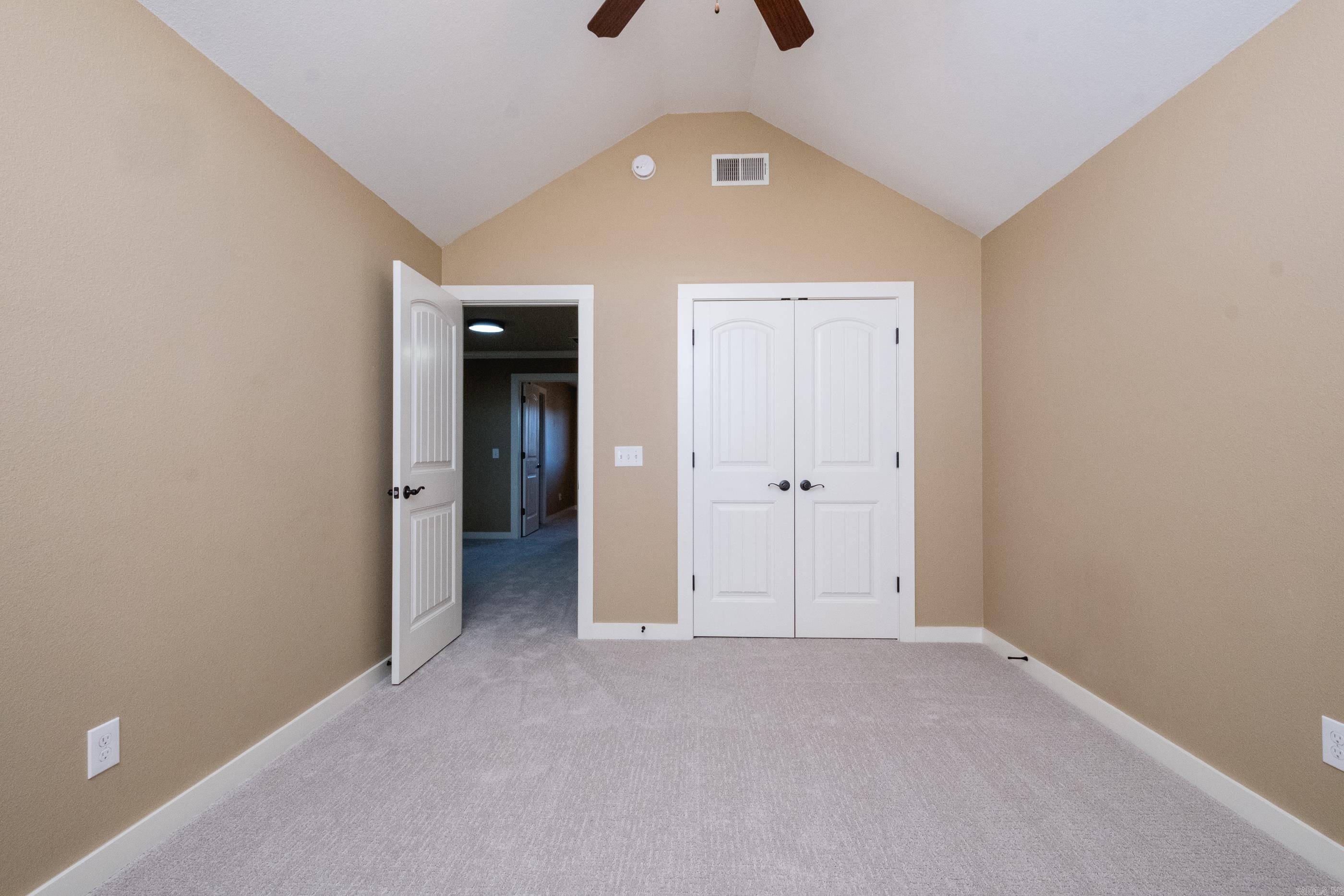 THE VILLAS - Residential