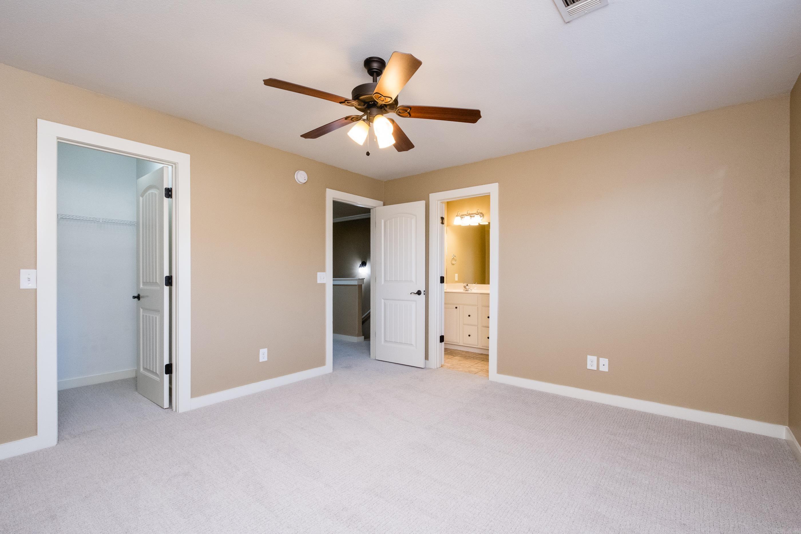 THE VILLAS - Residential