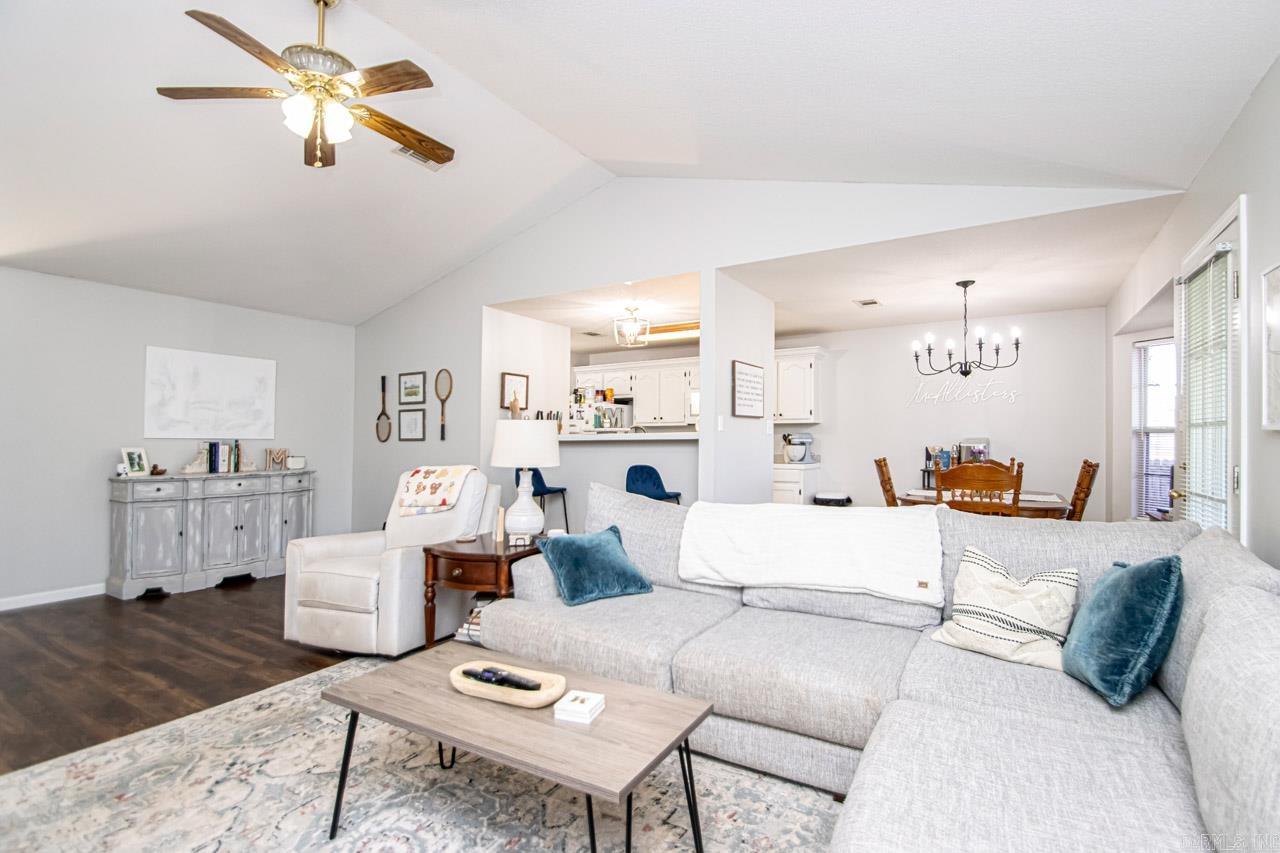 White Oaks Phase III - Residential