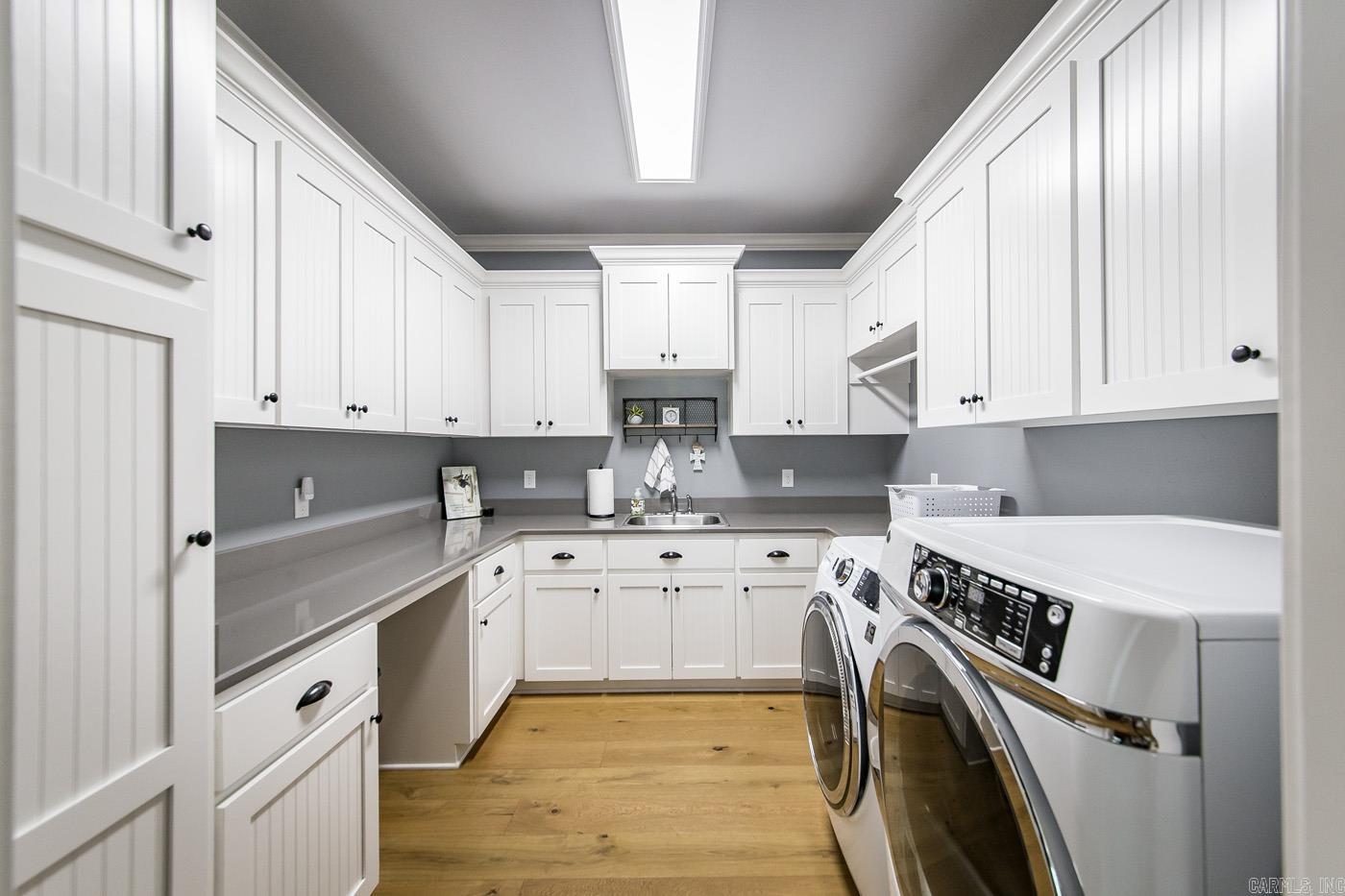 DEER MEADOW - Residential