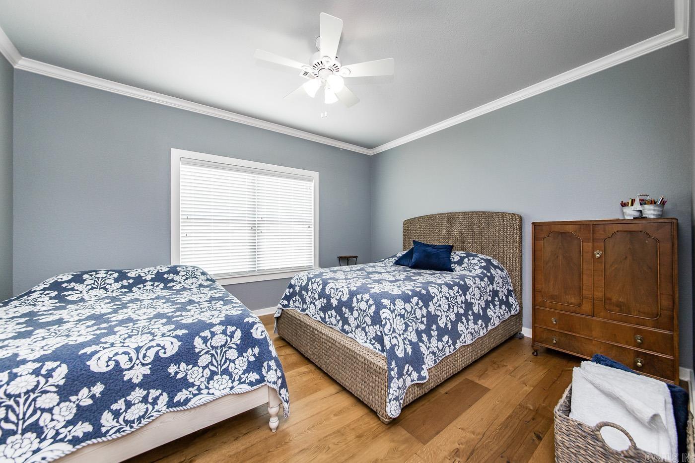 DEER MEADOW - Residential