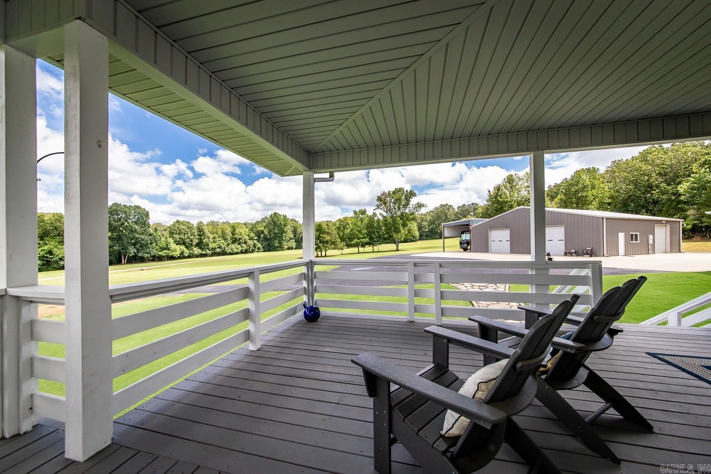 DEER MEADOW - Residential