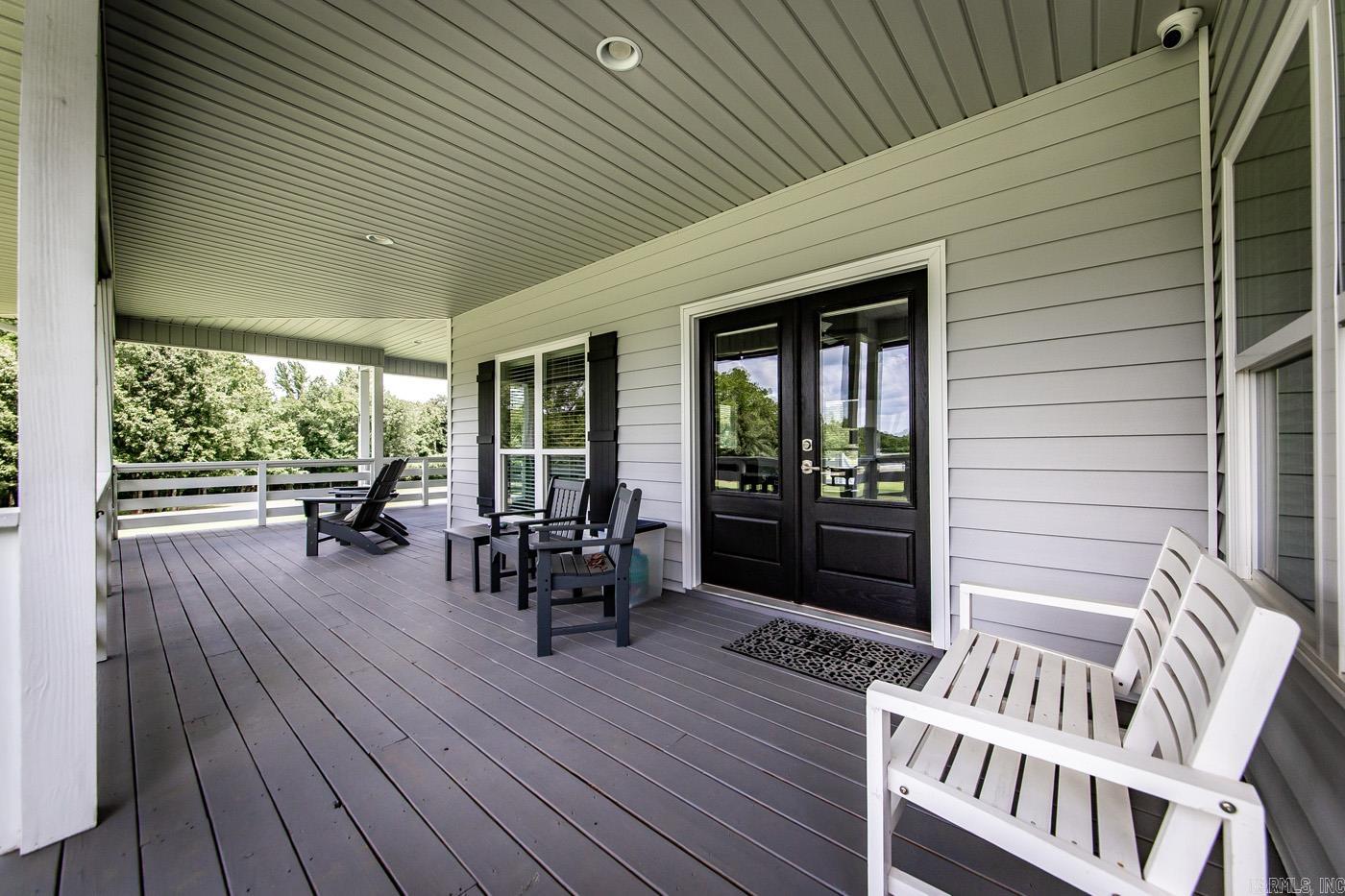 DEER MEADOW - Residential