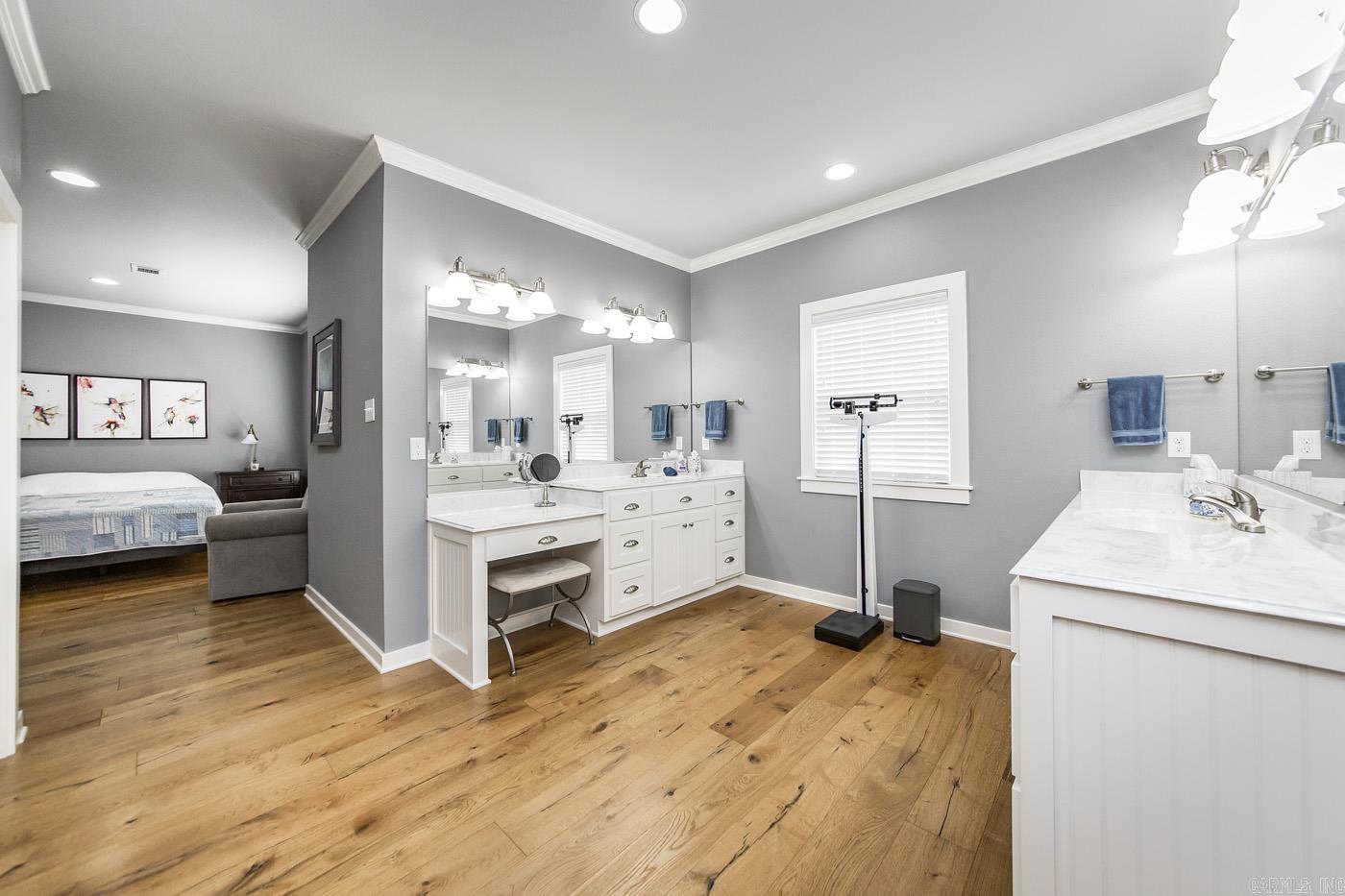DEER MEADOW - Residential