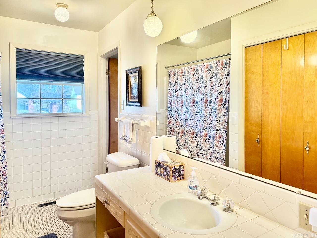 Lund and Hill Original - Residential